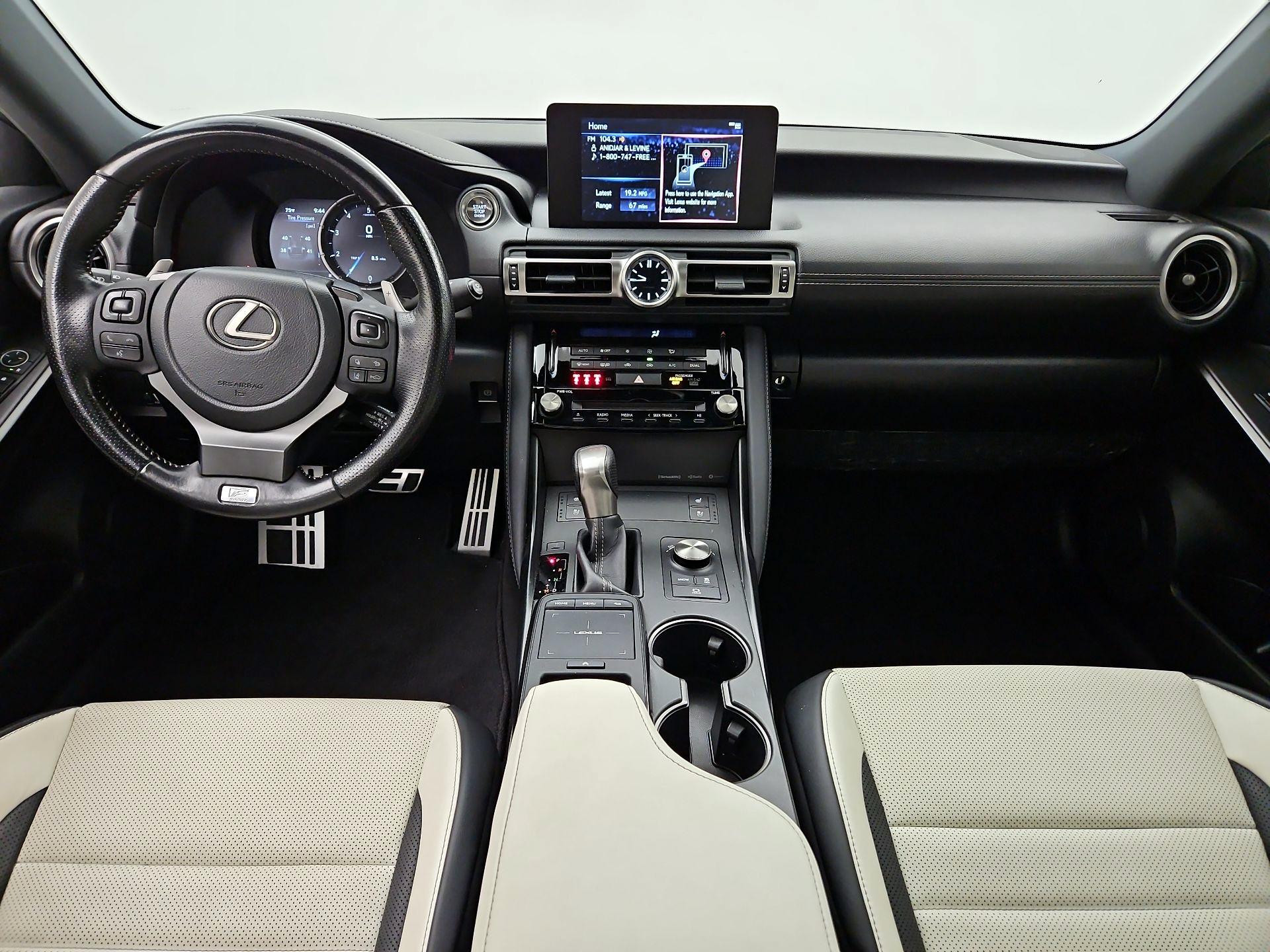 Thumbnail: 2022 Lexus IS - 9