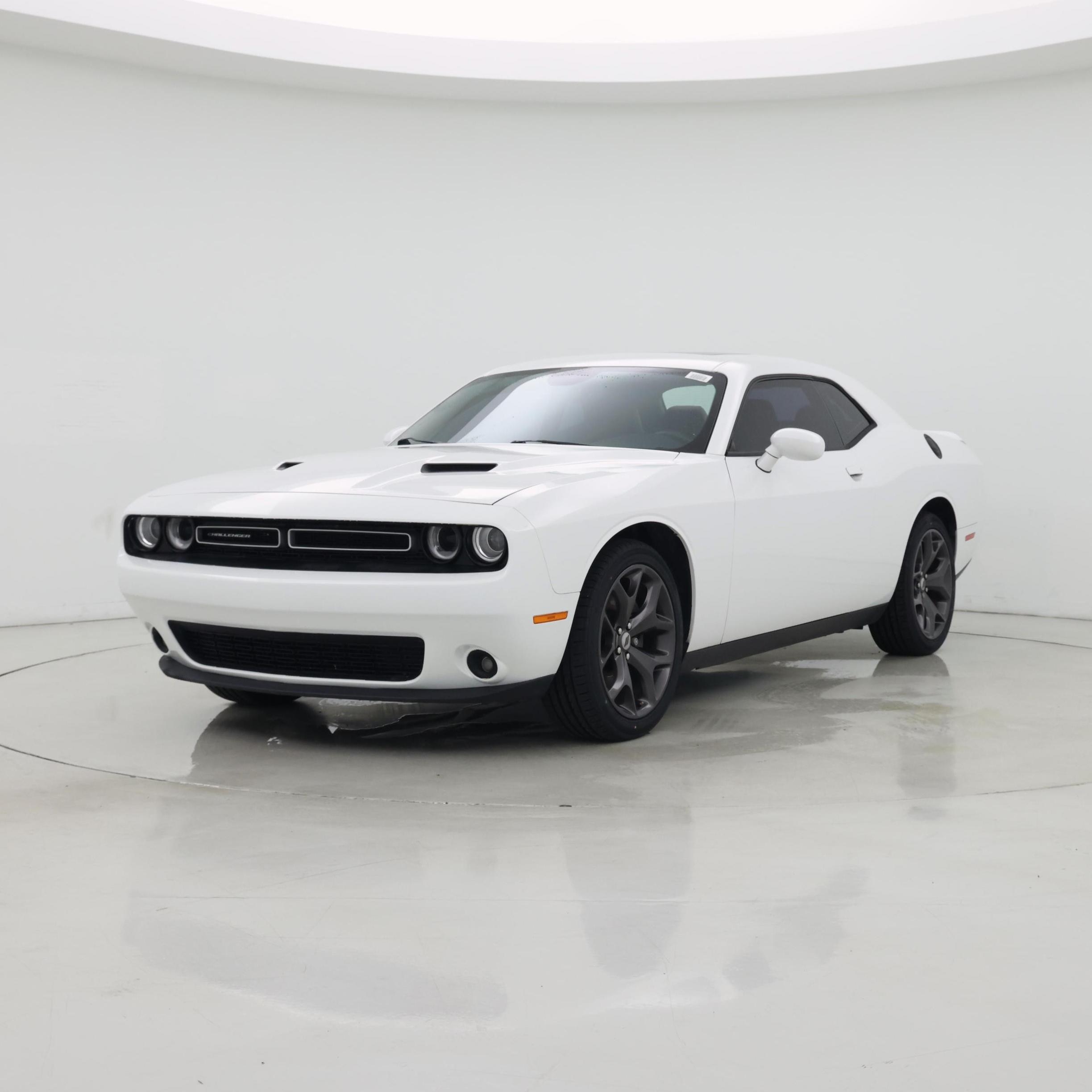 Thumbnail: 2018 Dodge Challenger - 4