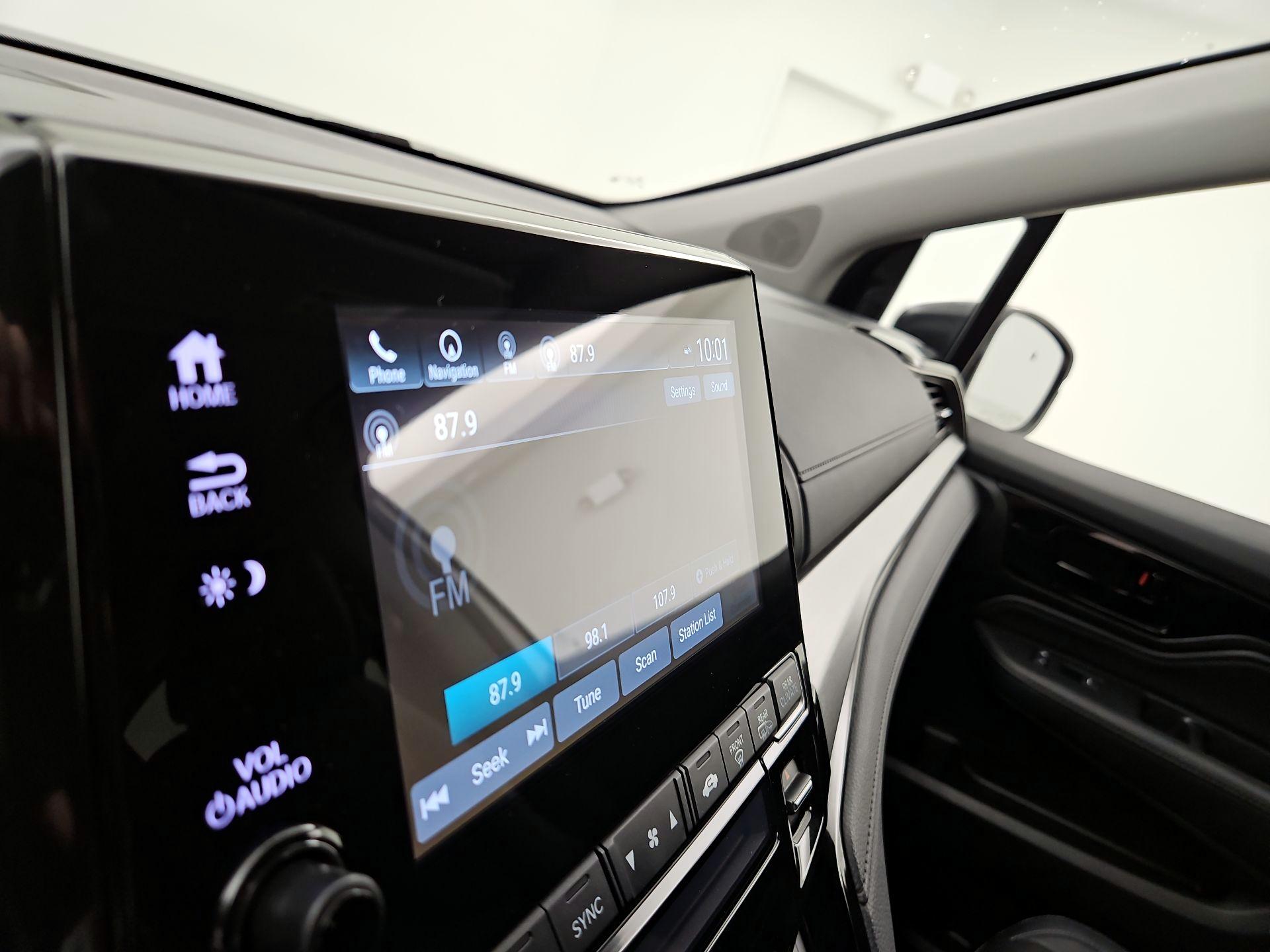Thumbnail: 2022 Honda Odyssey - 16