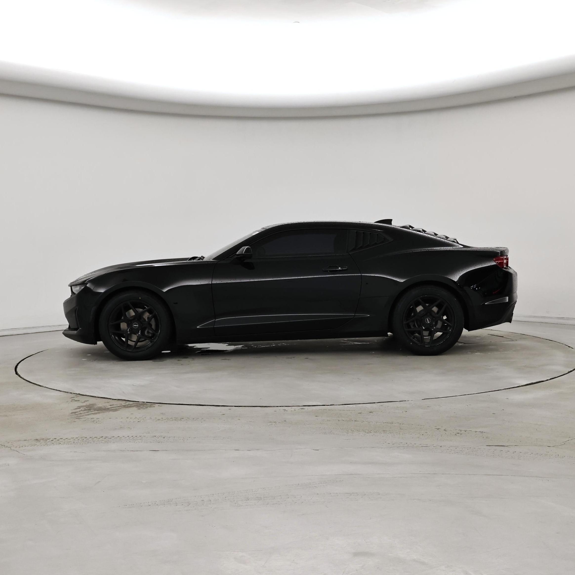 Thumbnail: 2021 Chevrolet Camaro - 3