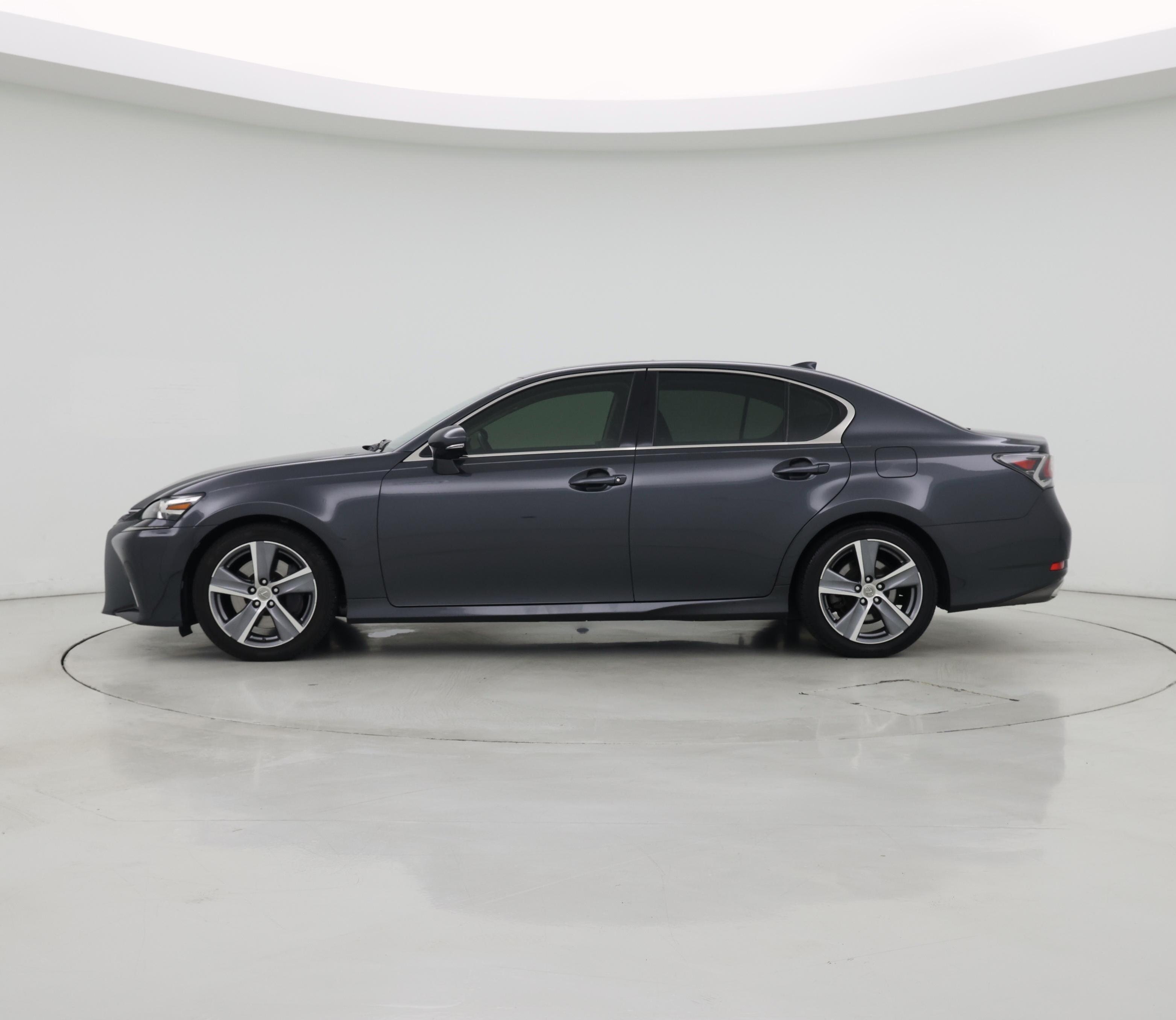 Thumbnail: 2017 Lexus GS - 3