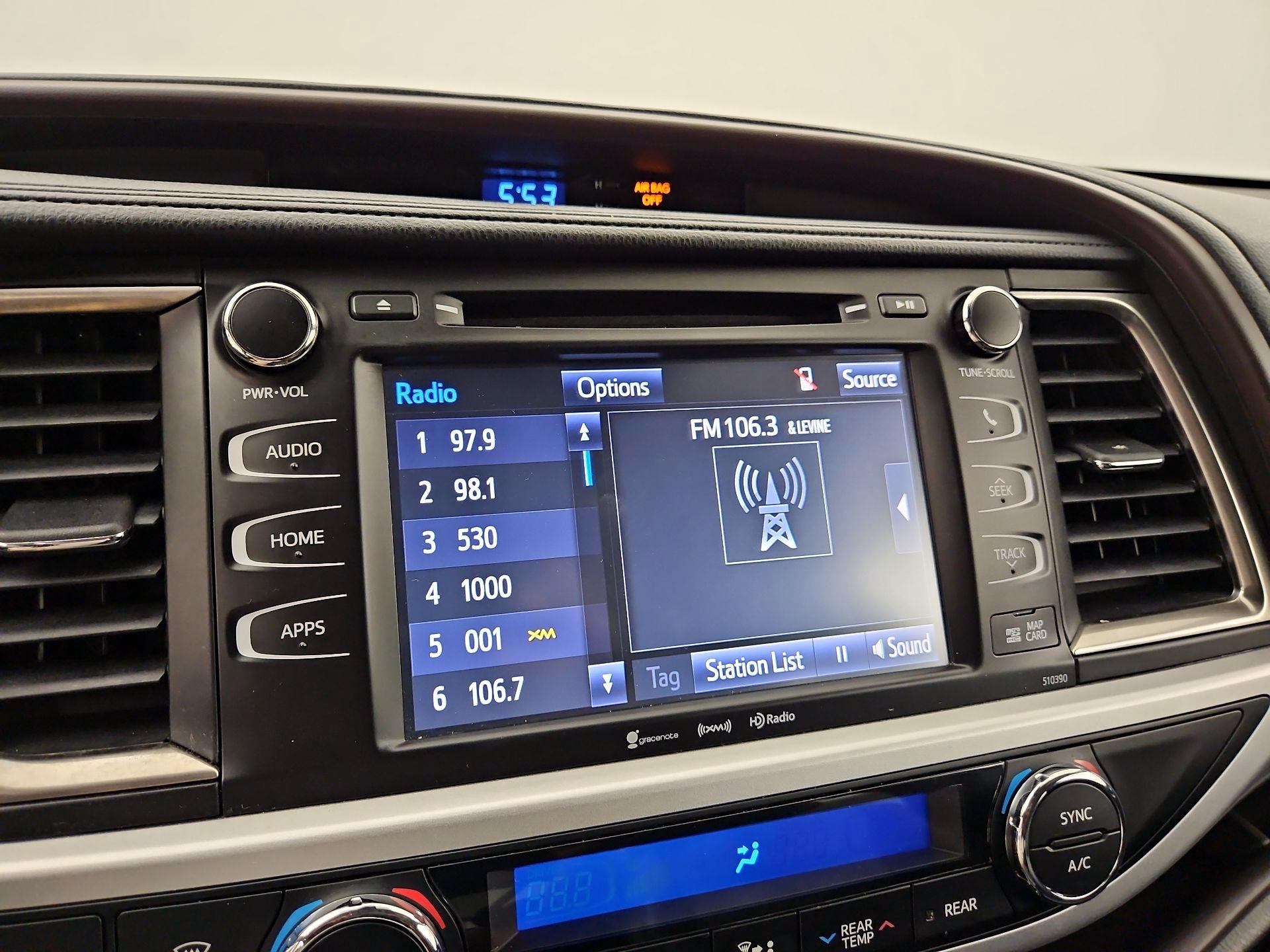 Thumbnail: 2019 Toyota Highlander - 15