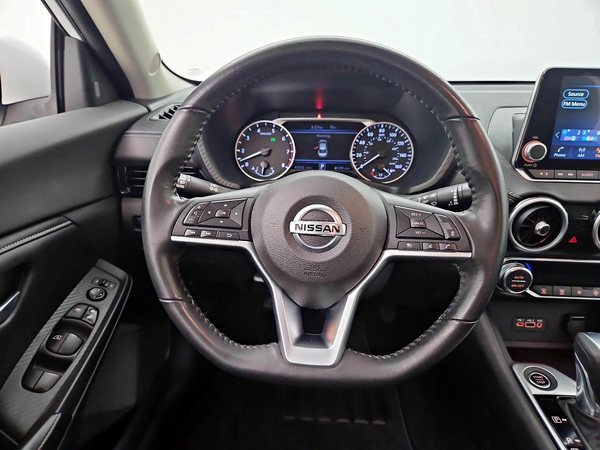Thumbnail: 2021 Nissan Sentra - 10