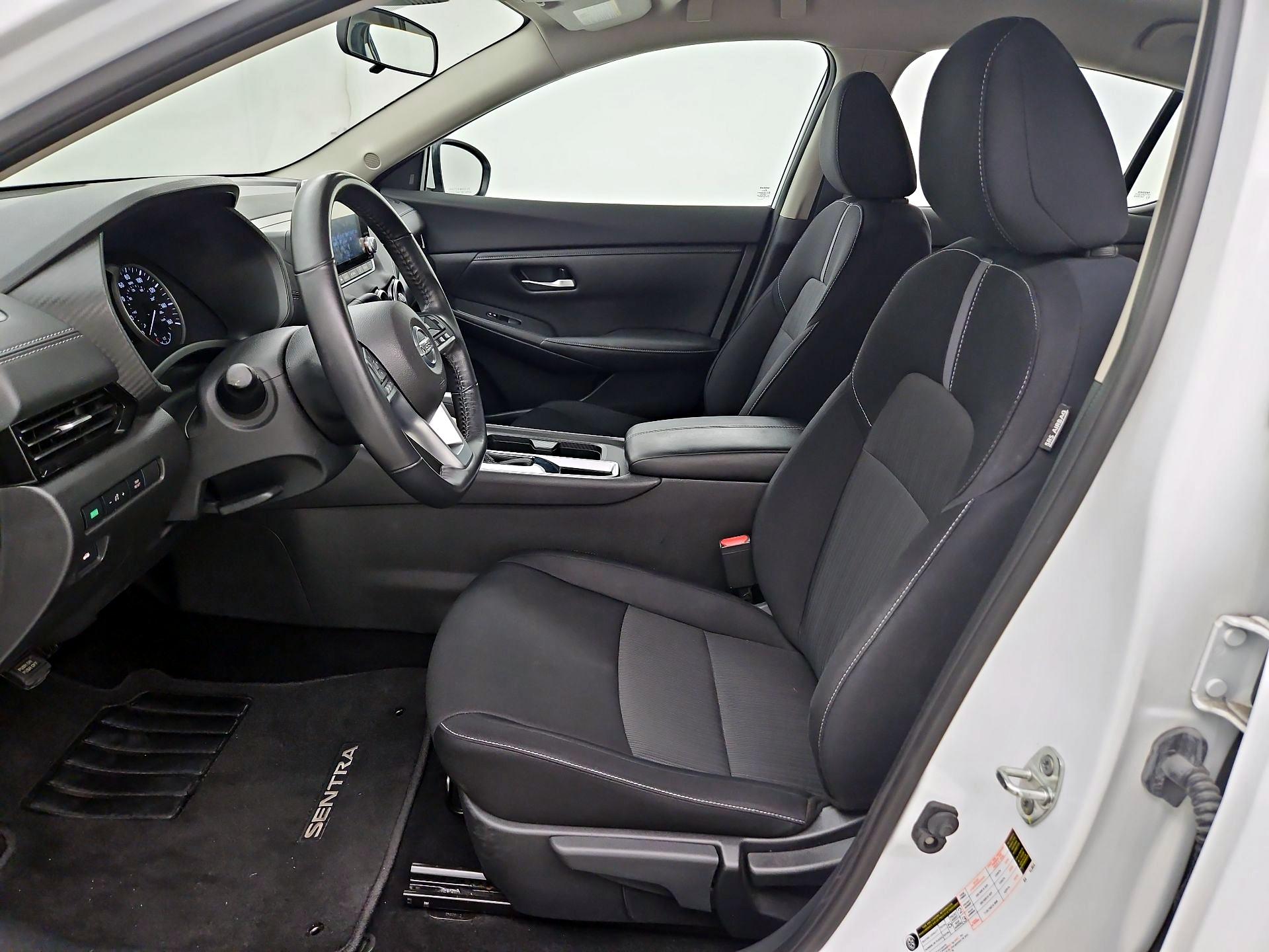 Thumbnail: 2021 Nissan Sentra - 11