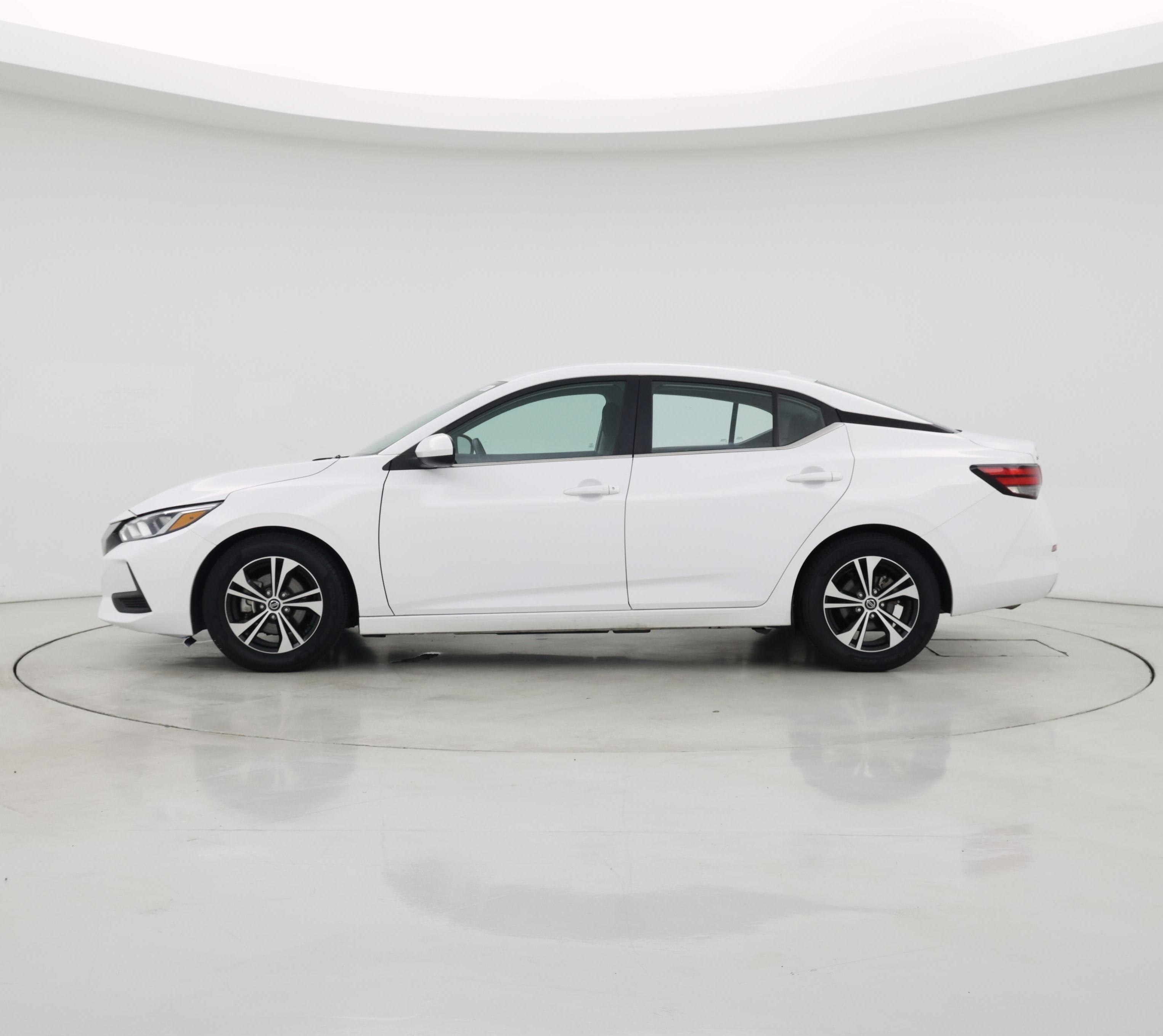 Thumbnail: 2021 Nissan Sentra - 3