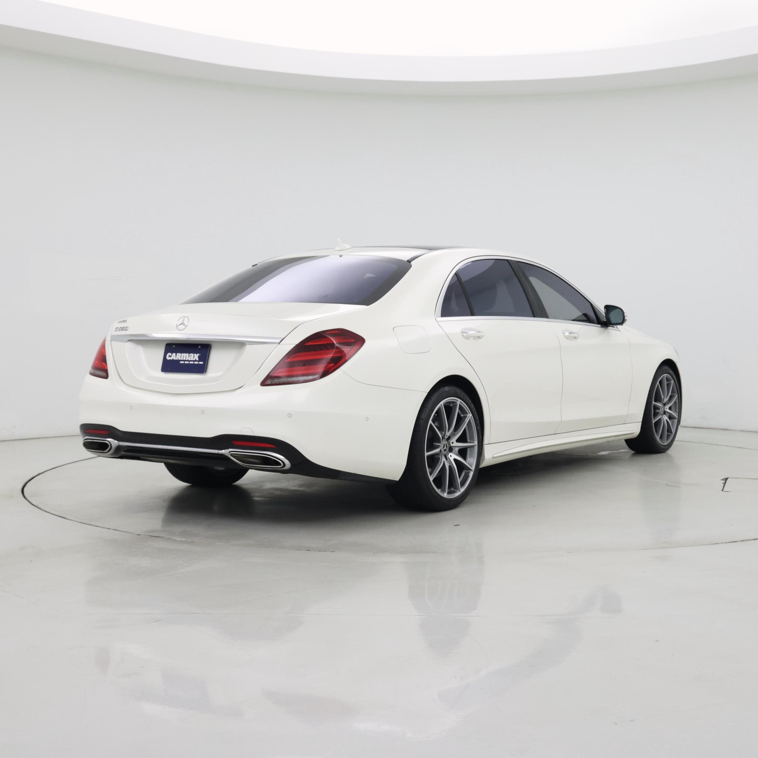 Thumbnail: 2018 Mercedes-Benz S-Class - 8