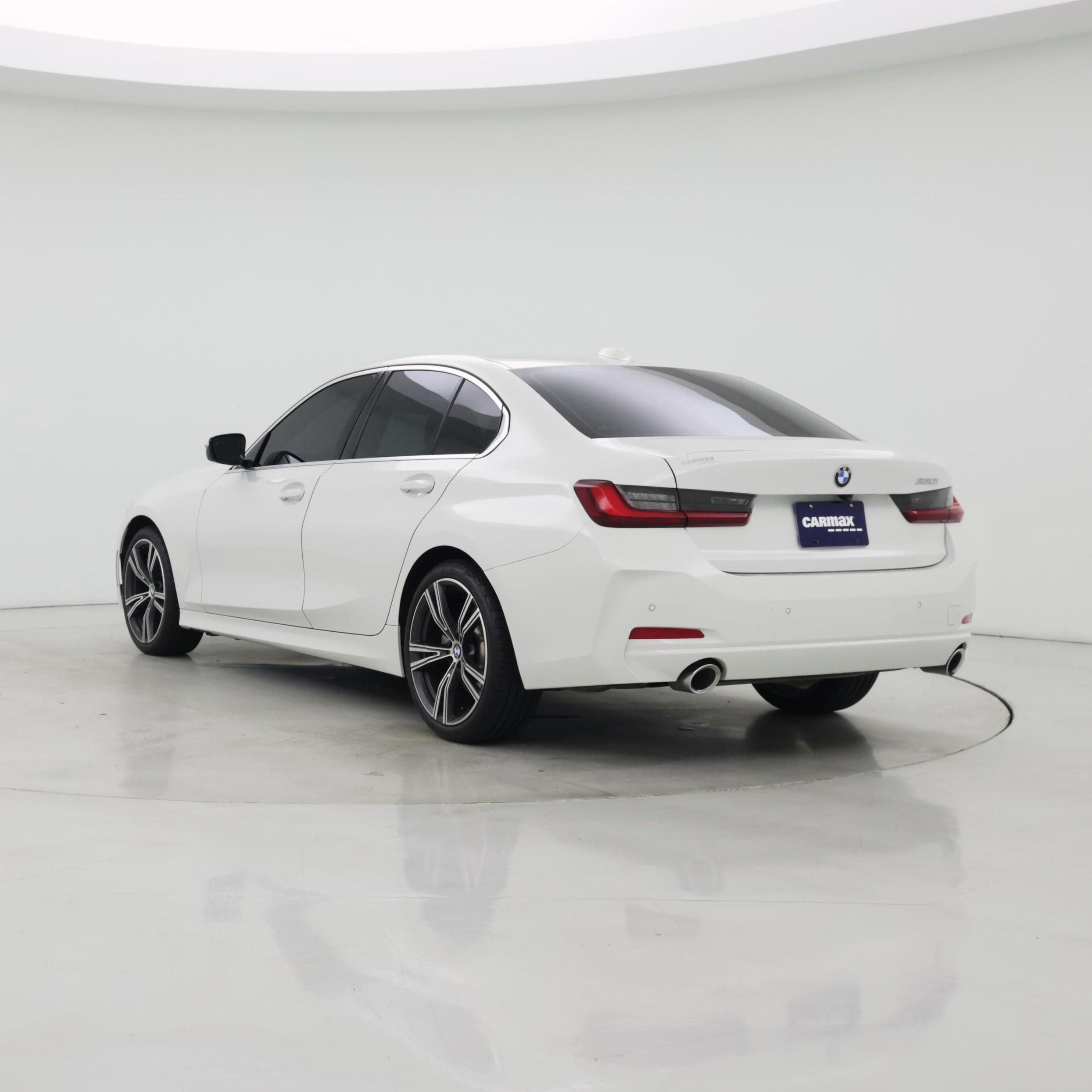 Thumbnail: 2023 BMW 3 Series - 2