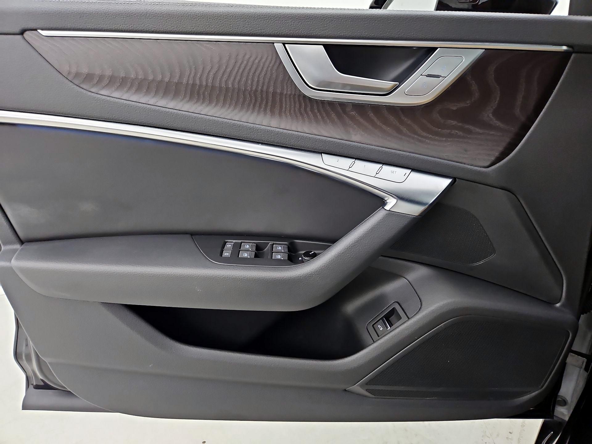 Thumbnail: 2020 Audi A6 - 12