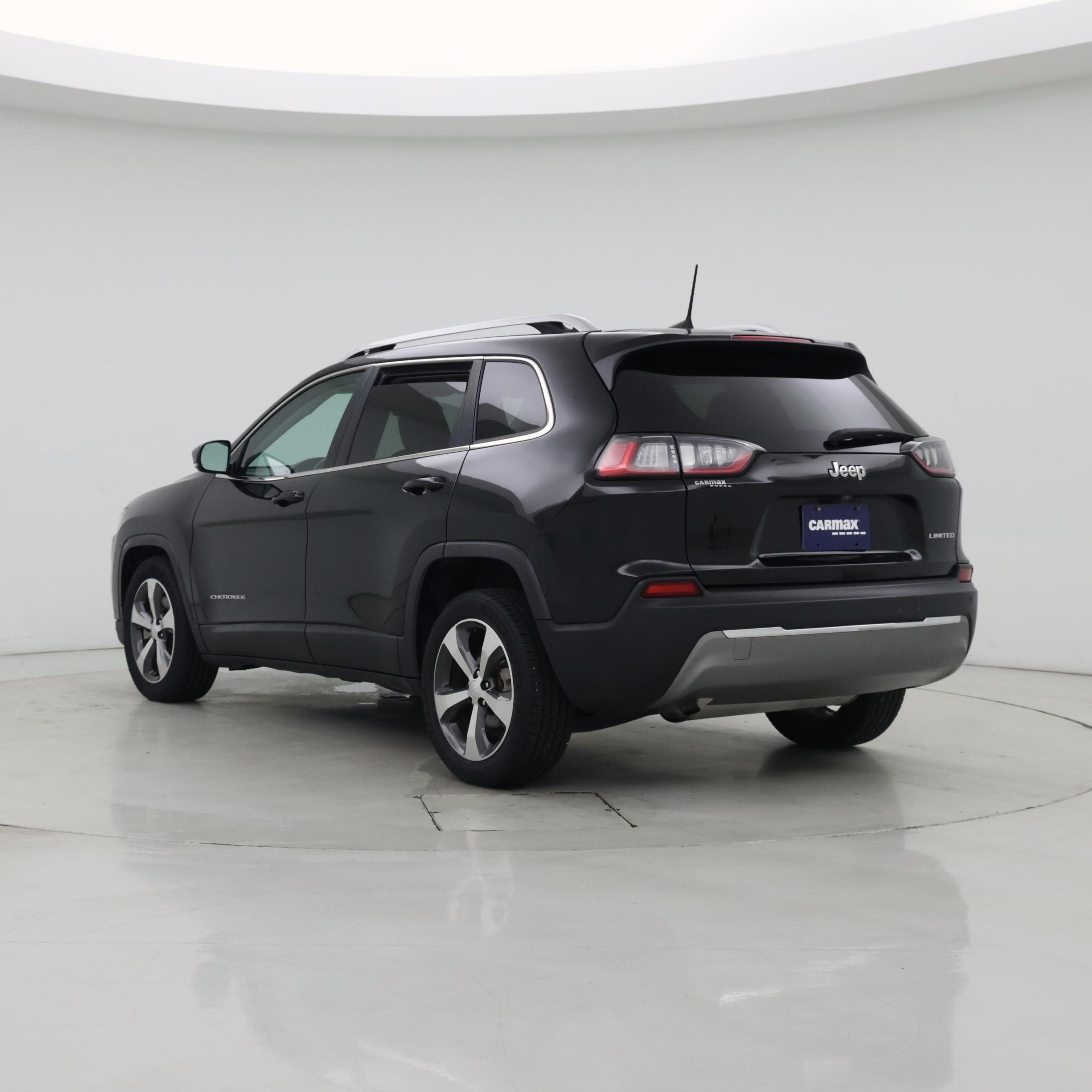Thumbnail: 2019 Jeep Cherokee - 2