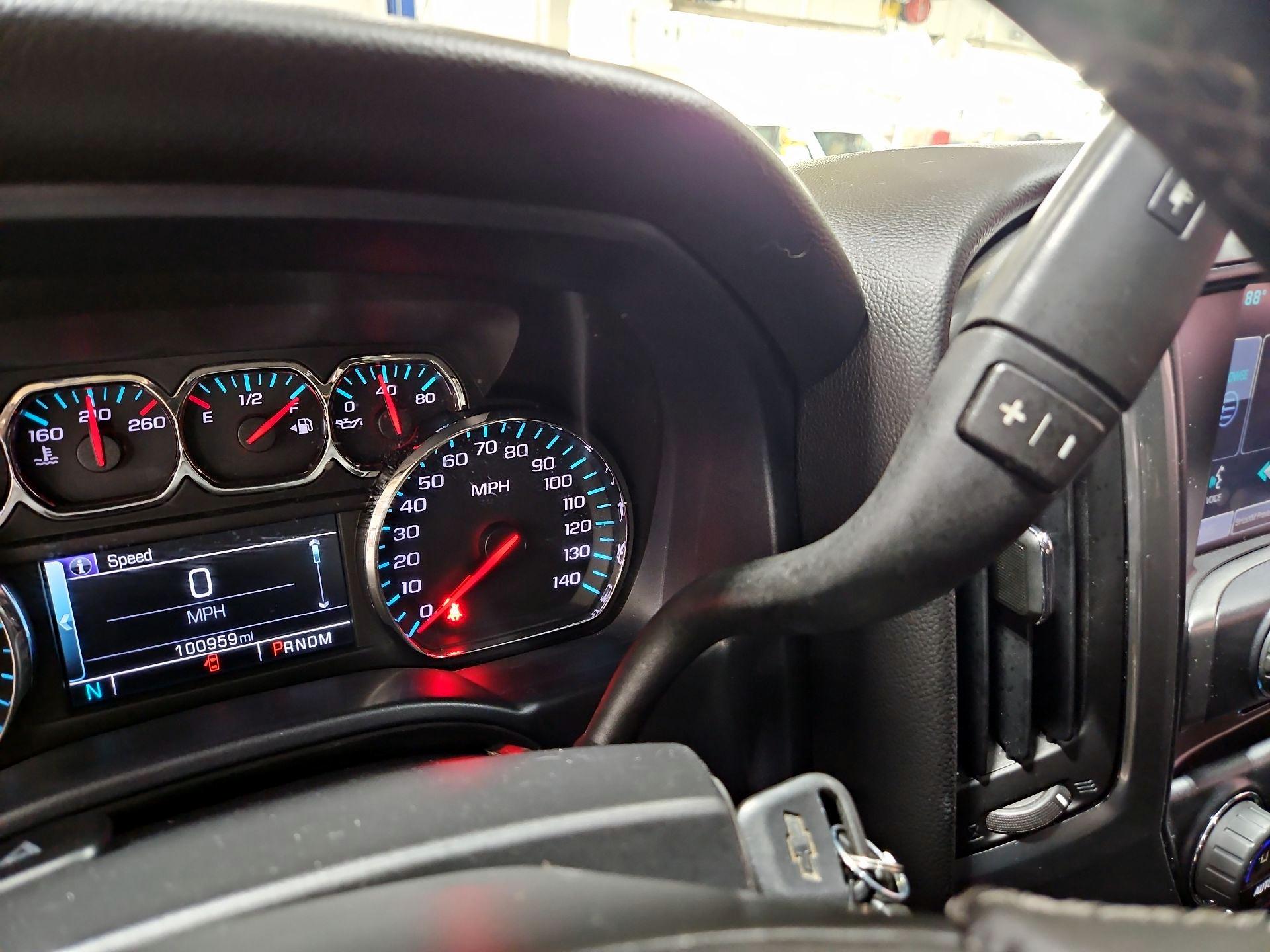 Thumbnail: 2015 Chevrolet Silverado 1500 - 17