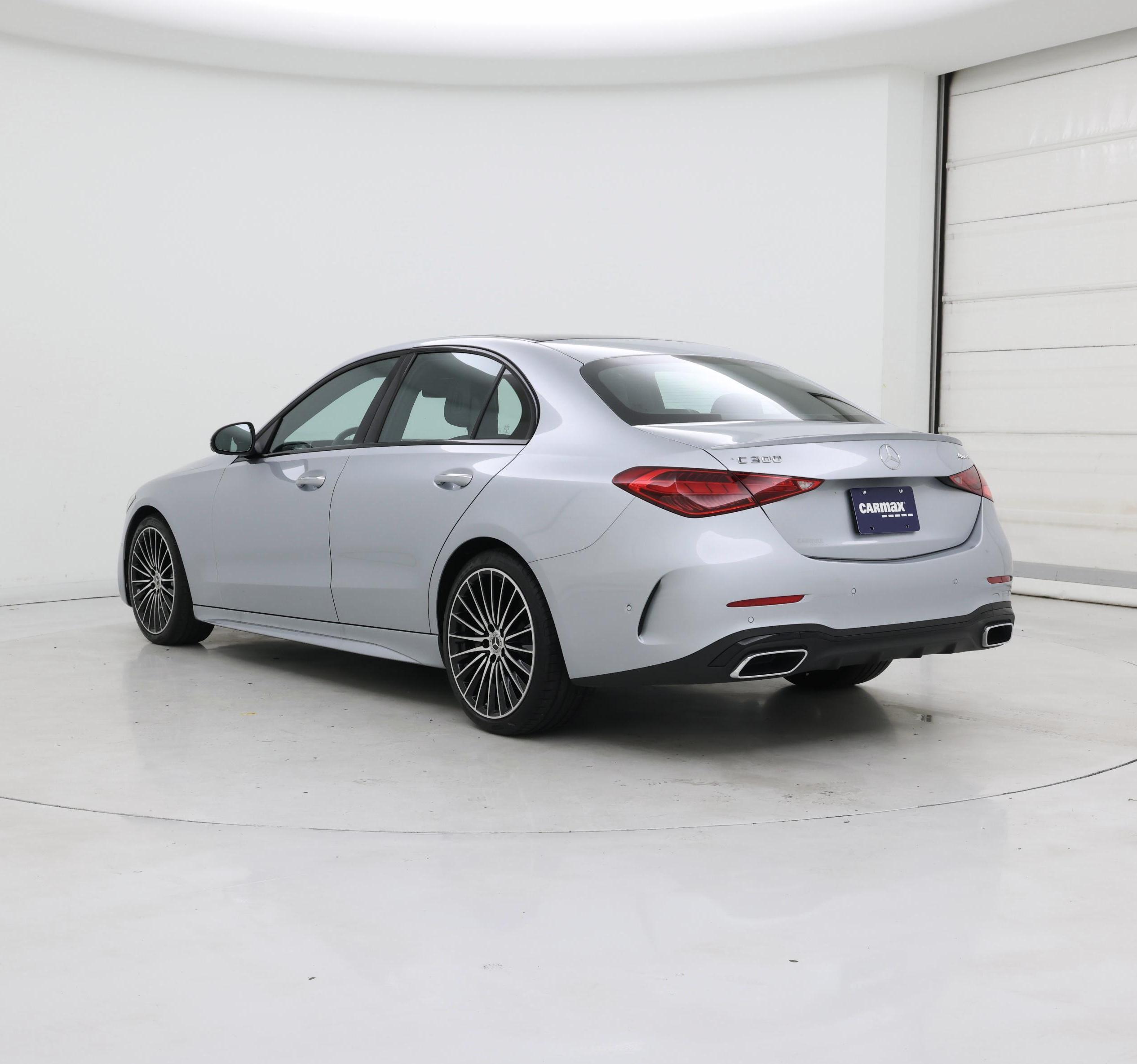 Thumbnail: 2023 Mercedes-Benz C-Class - 2