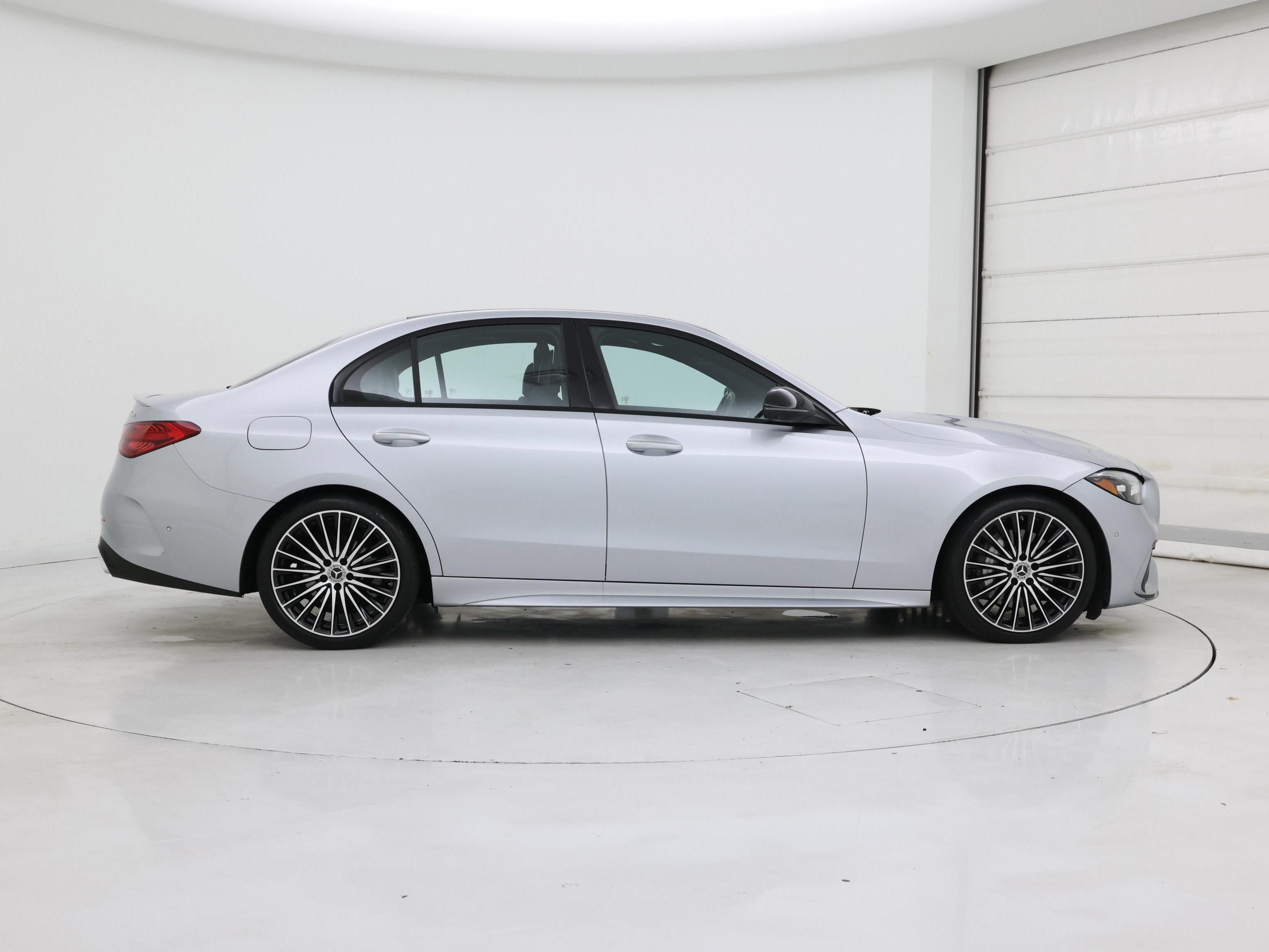 Thumbnail: 2023 Mercedes-Benz C-Class - 7