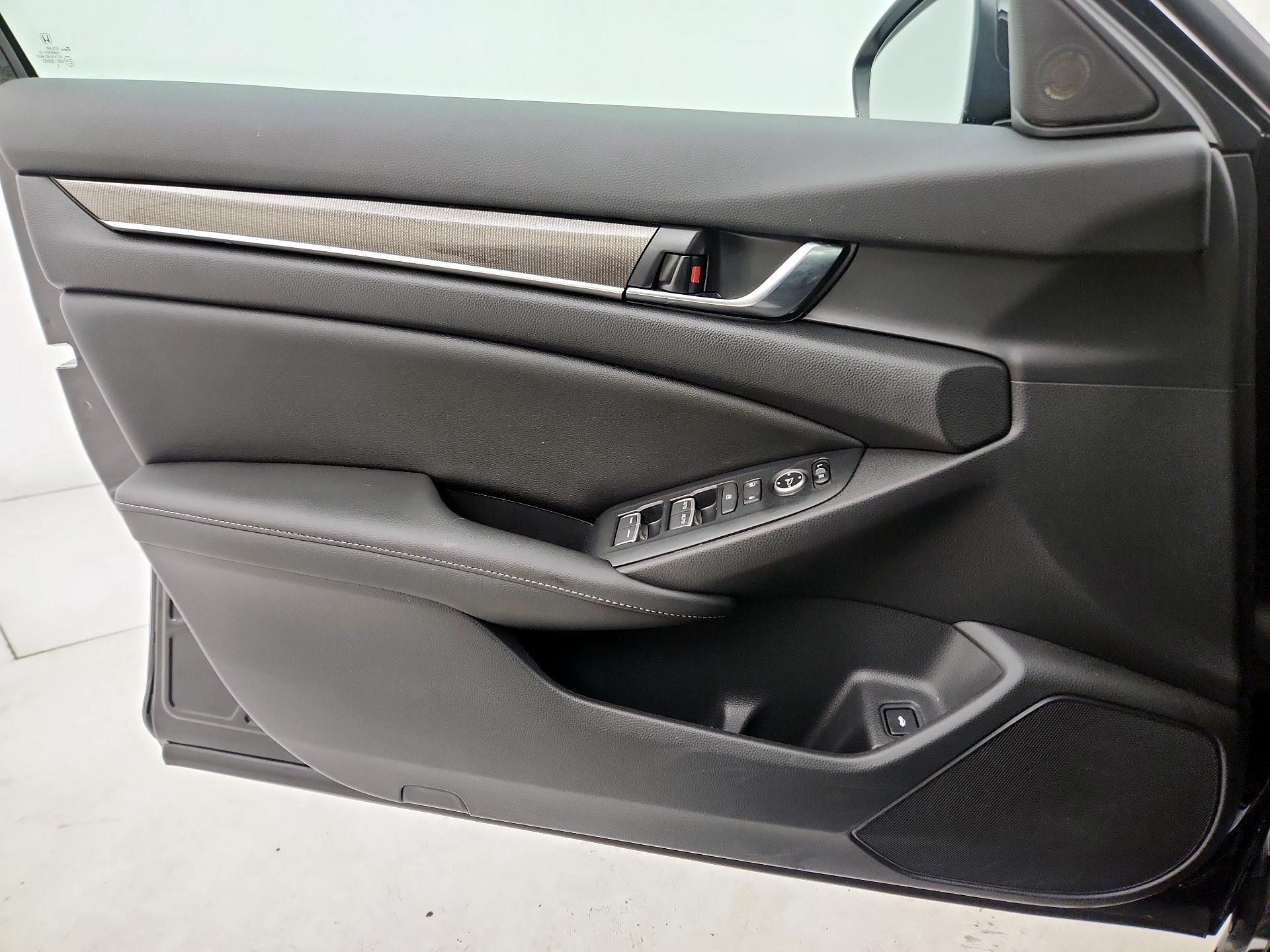 Thumbnail: 2022 Honda Accord - 12