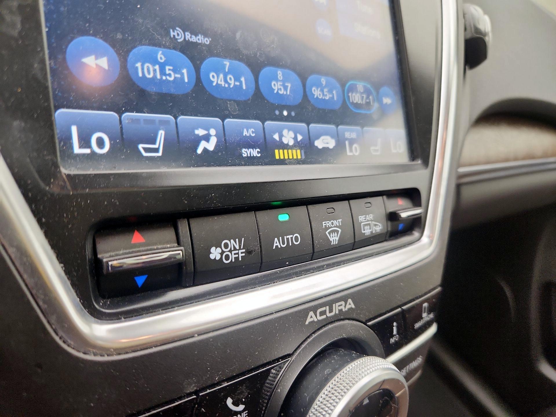 Thumbnail: 2020 Acura MDX - 17