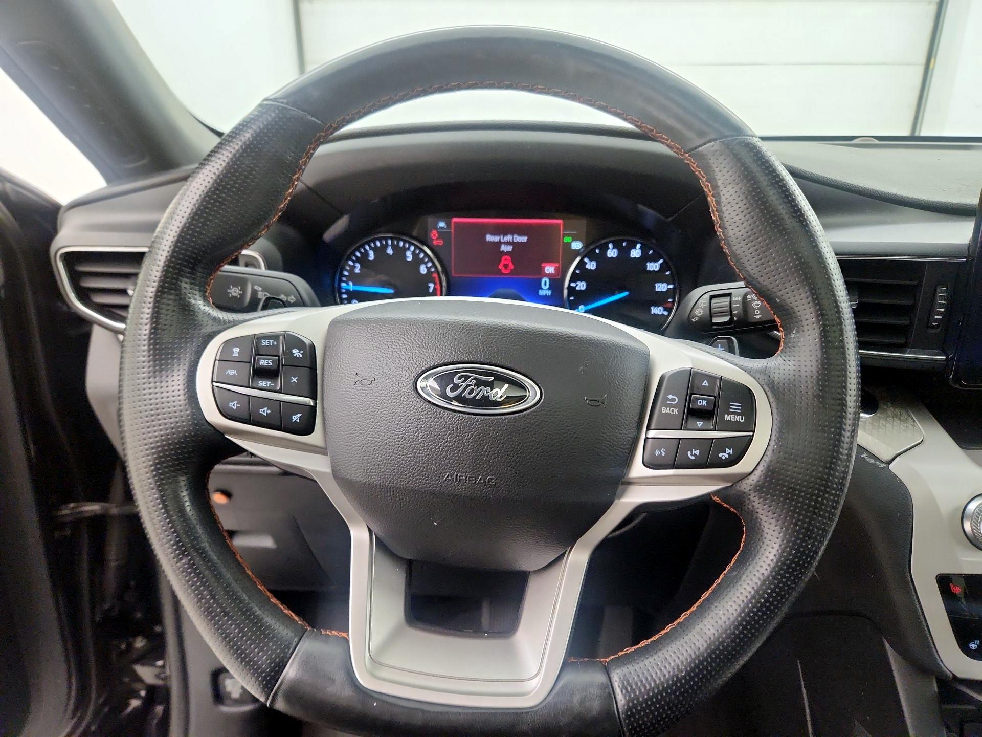 Thumbnail: 2021 Ford Explorer - 10