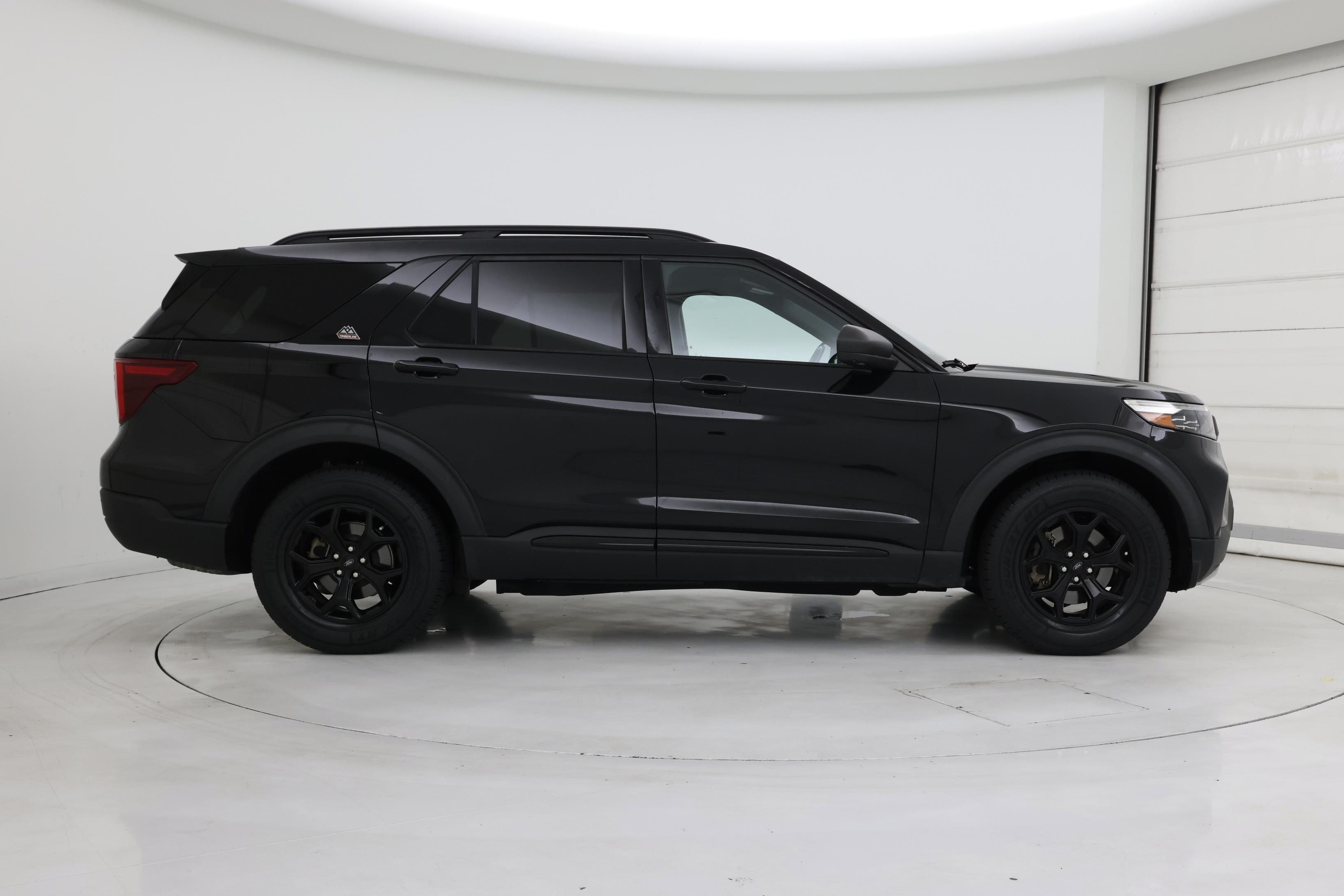 Thumbnail: 2021 Ford Explorer - 7