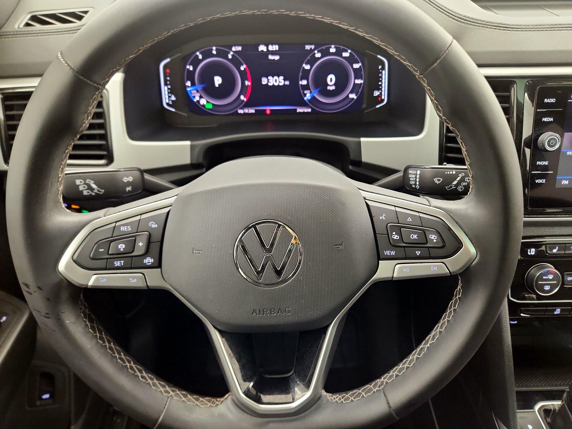 Thumbnail: 2022 Volkswagen Atlas - 10