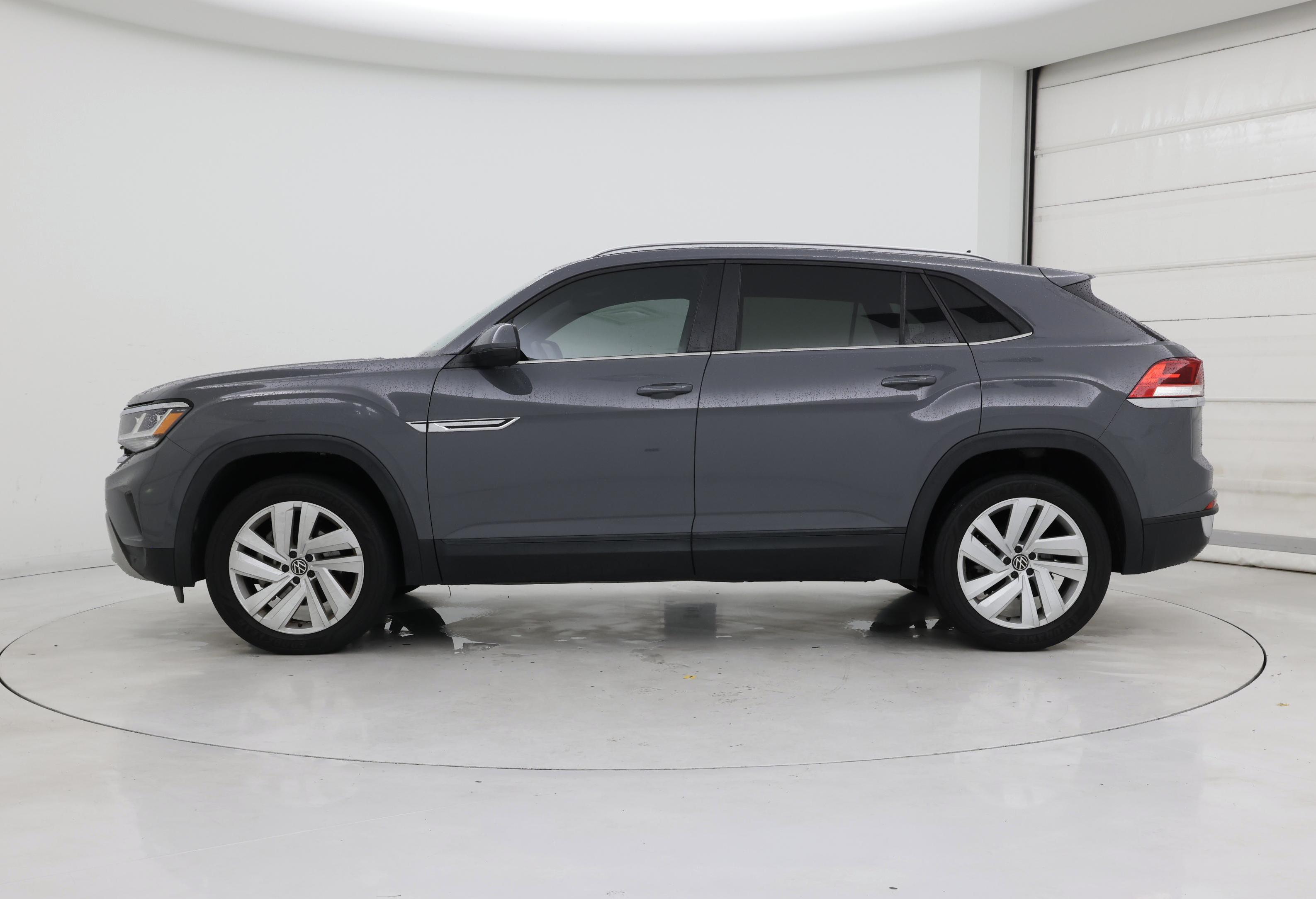 Thumbnail: 2022 Volkswagen Atlas - 3