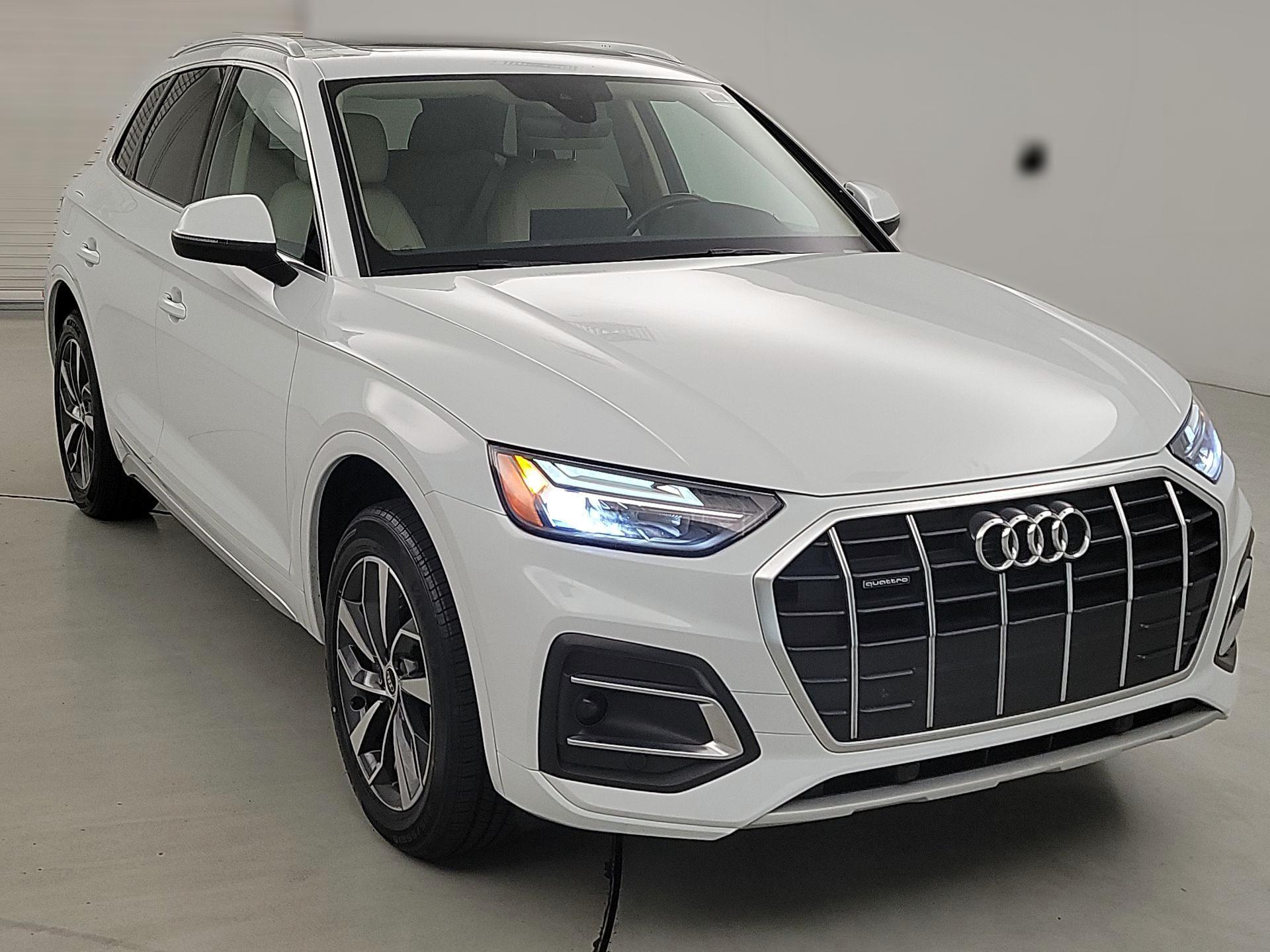 Thumbnail: 2021 Audi Q5 - 1