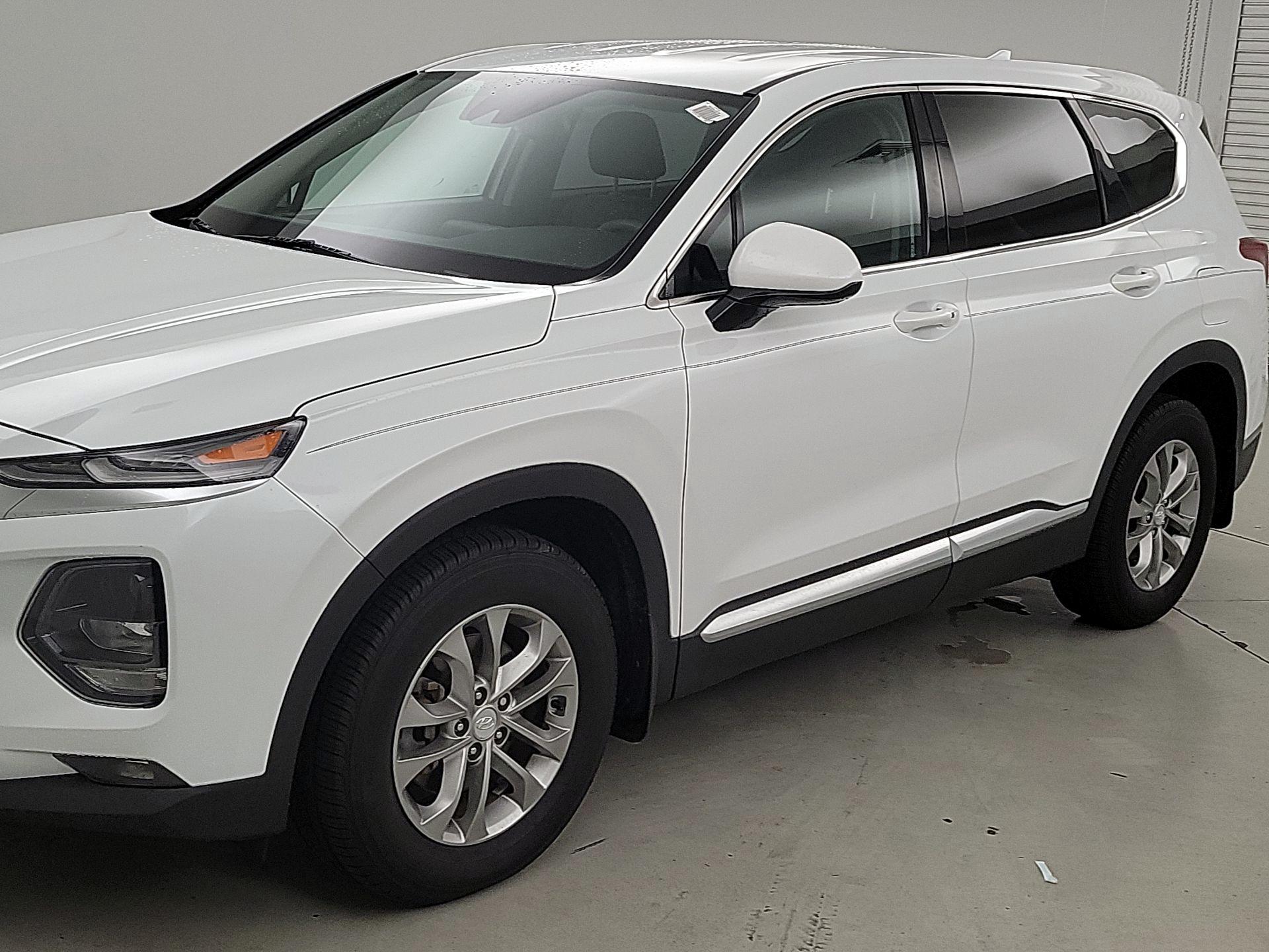 Thumbnail: 2020 Hyundai Santa Fe - 3