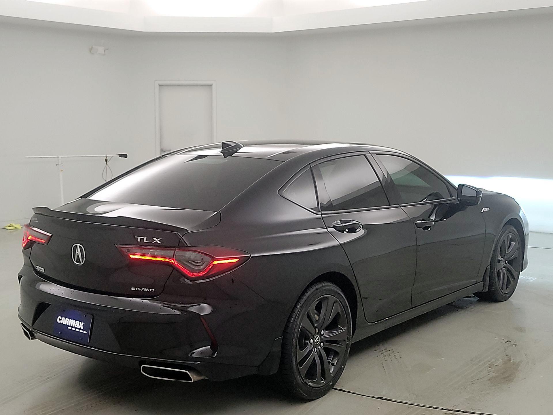 Thumbnail: 2022 Acura TLX - 5