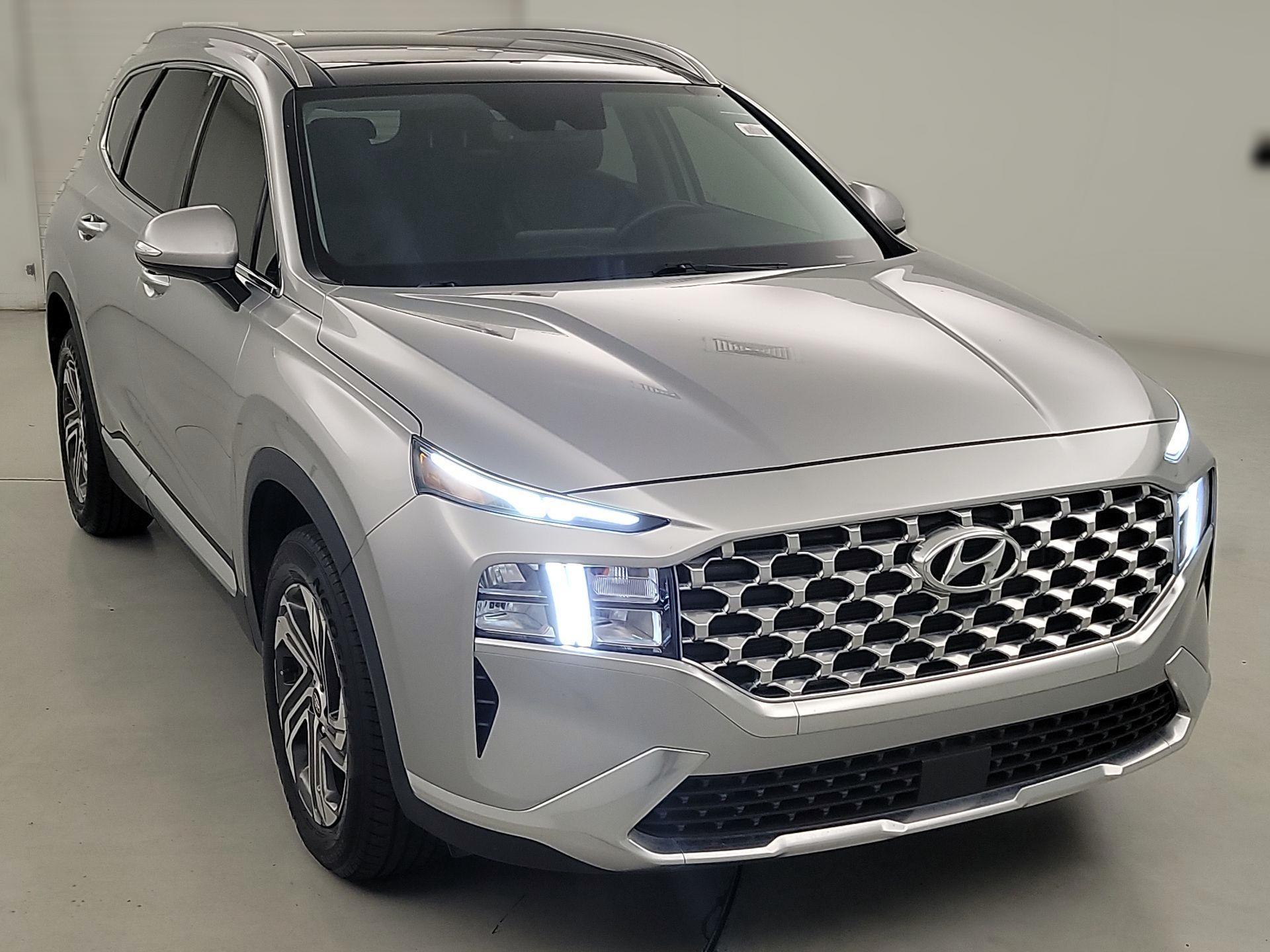 Thumbnail: 2022 Hyundai Santa Fe - 1