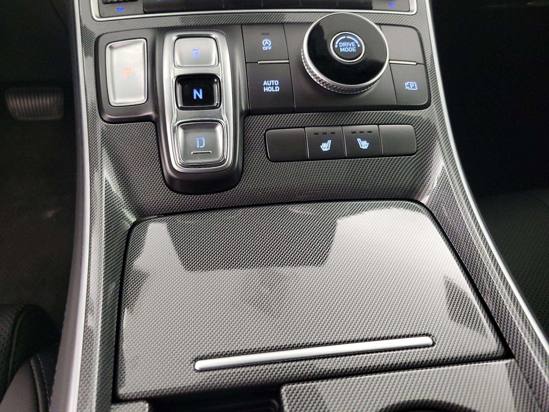 Thumbnail: 2022 Hyundai Santa Fe - 15