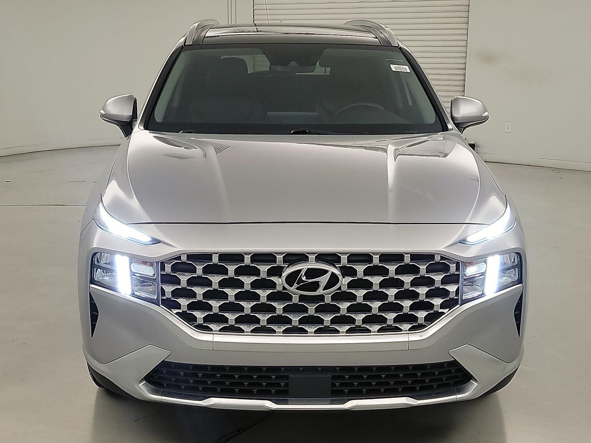Thumbnail: 2022 Hyundai Santa Fe - 2