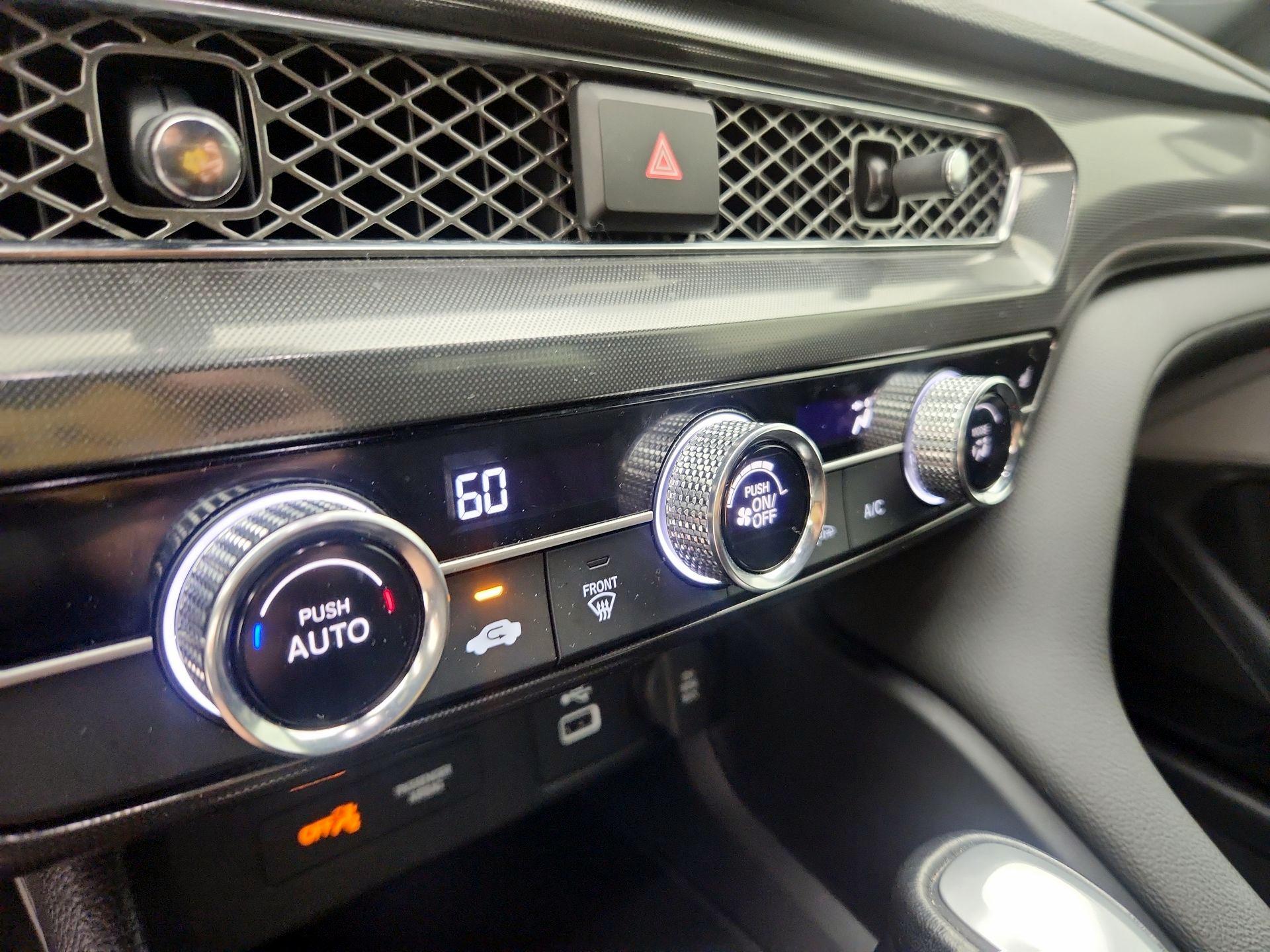 Thumbnail: 2023 Acura Integra - 16