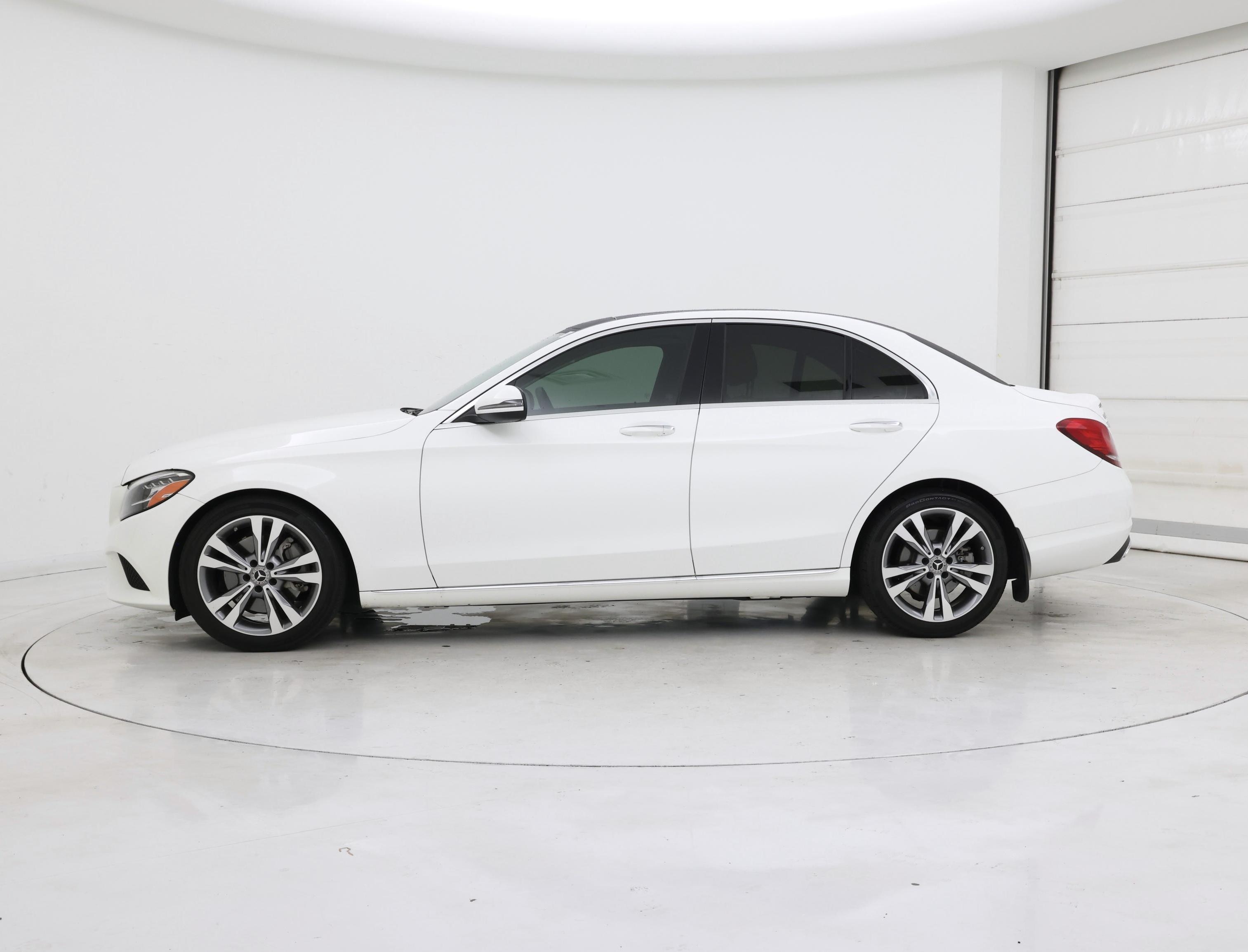 Thumbnail: 2021 Mercedes-Benz C-Class - 3