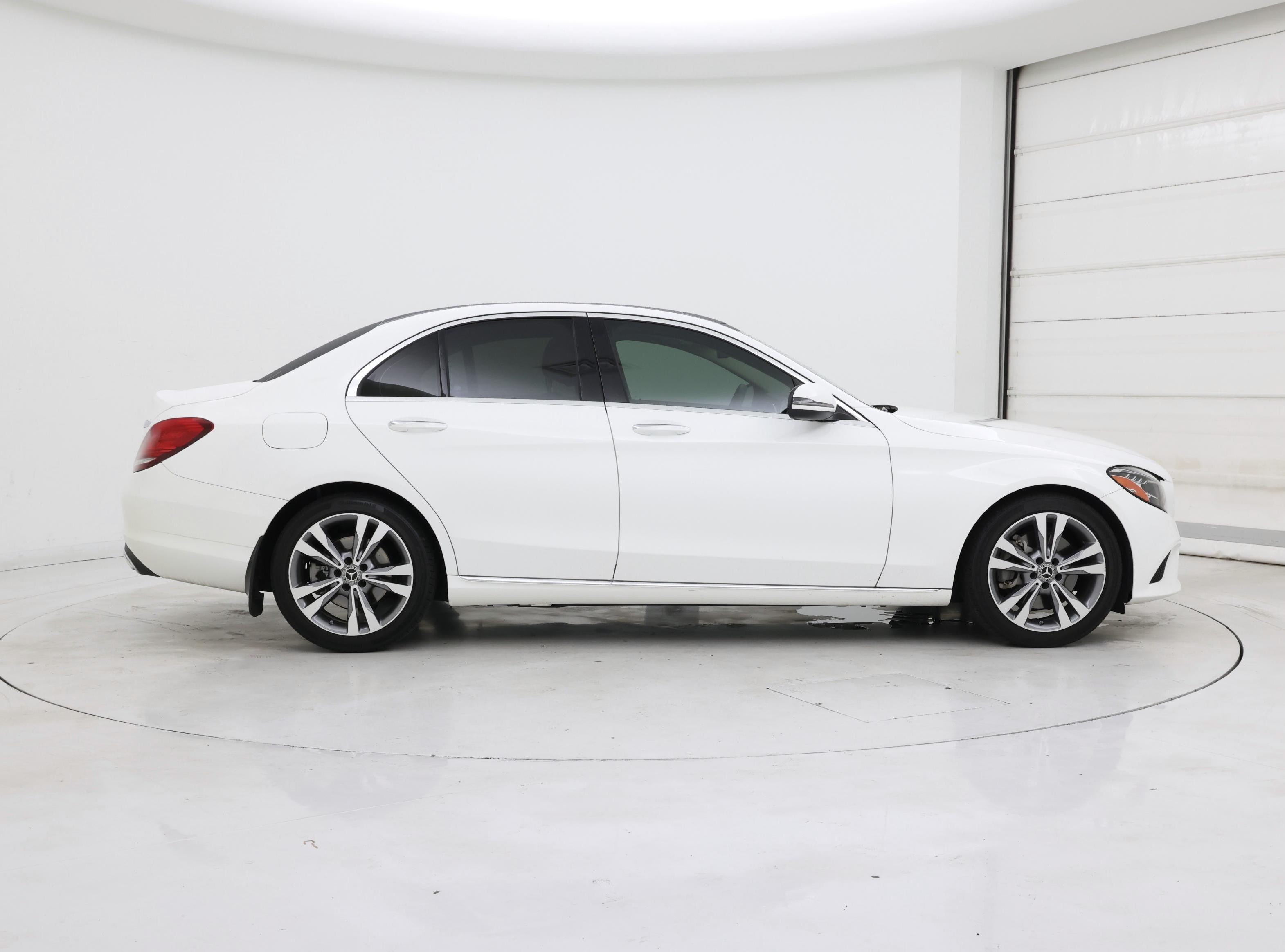Thumbnail: 2021 Mercedes-Benz C-Class - 7