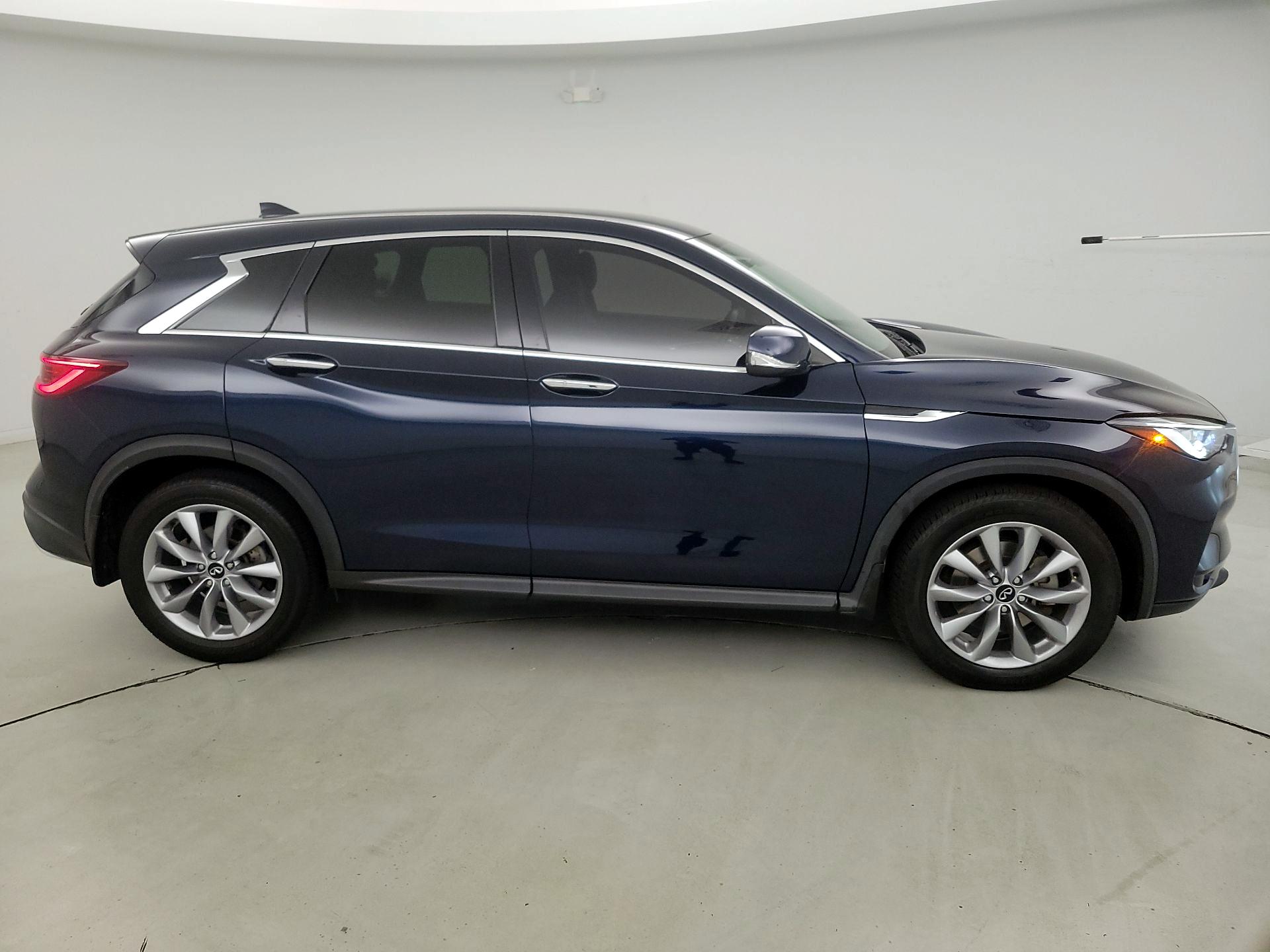 Thumbnail: 2022 INFINITI QX50 - 4