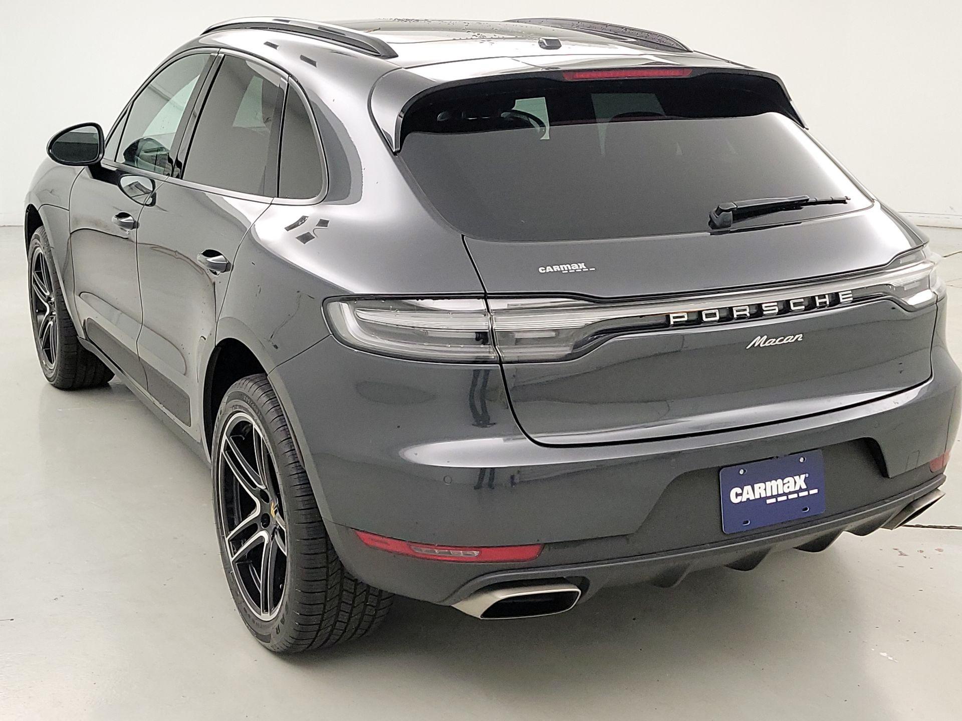 Thumbnail: 2021 Porsche Macan - 7