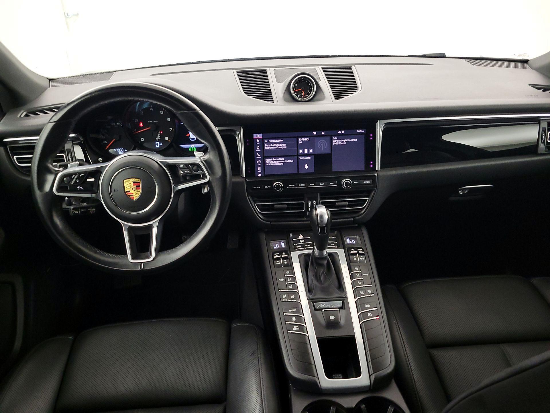 Thumbnail: 2021 Porsche Macan - 8