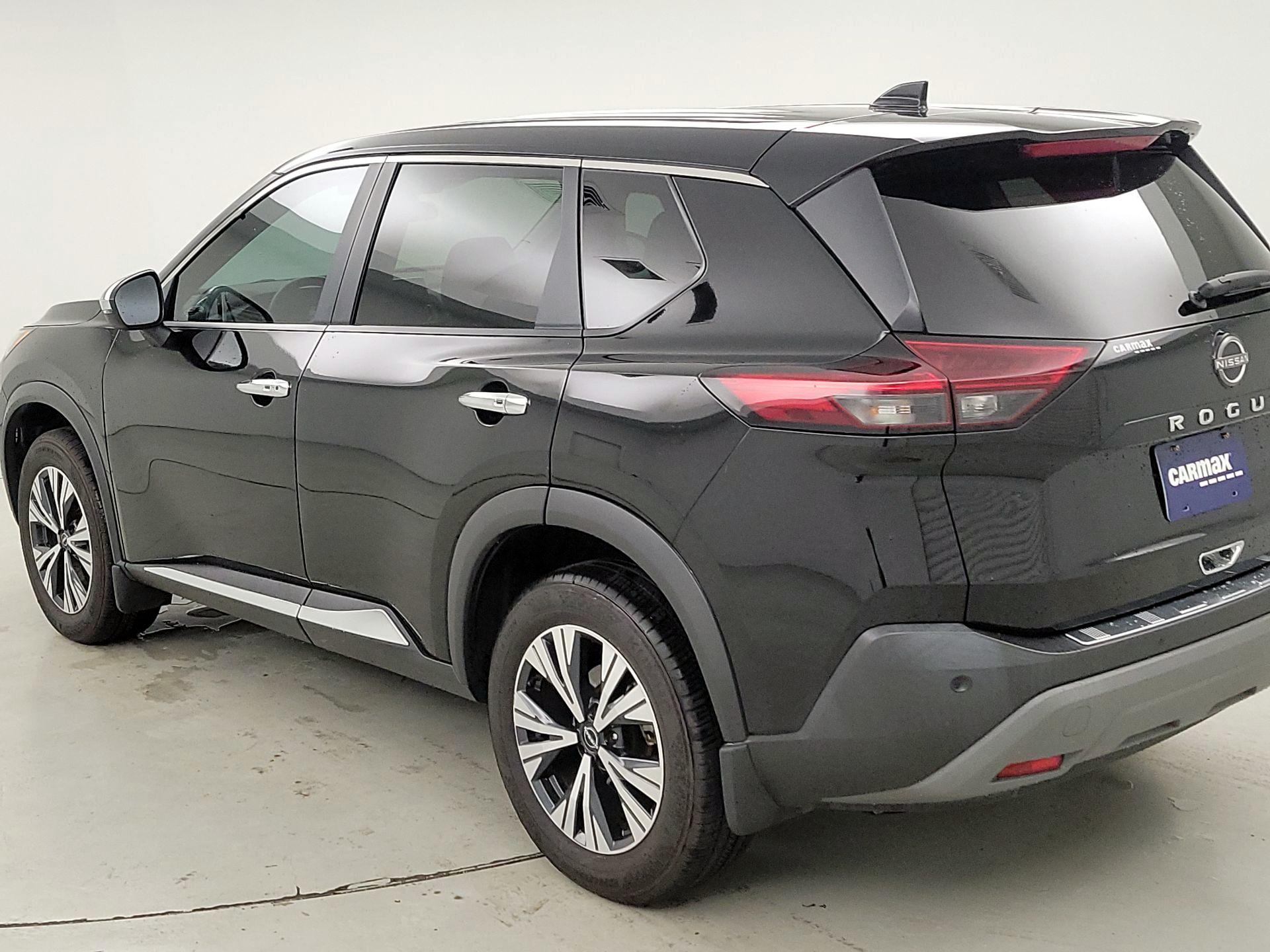 Thumbnail: 2022 Nissan Rogue - 7