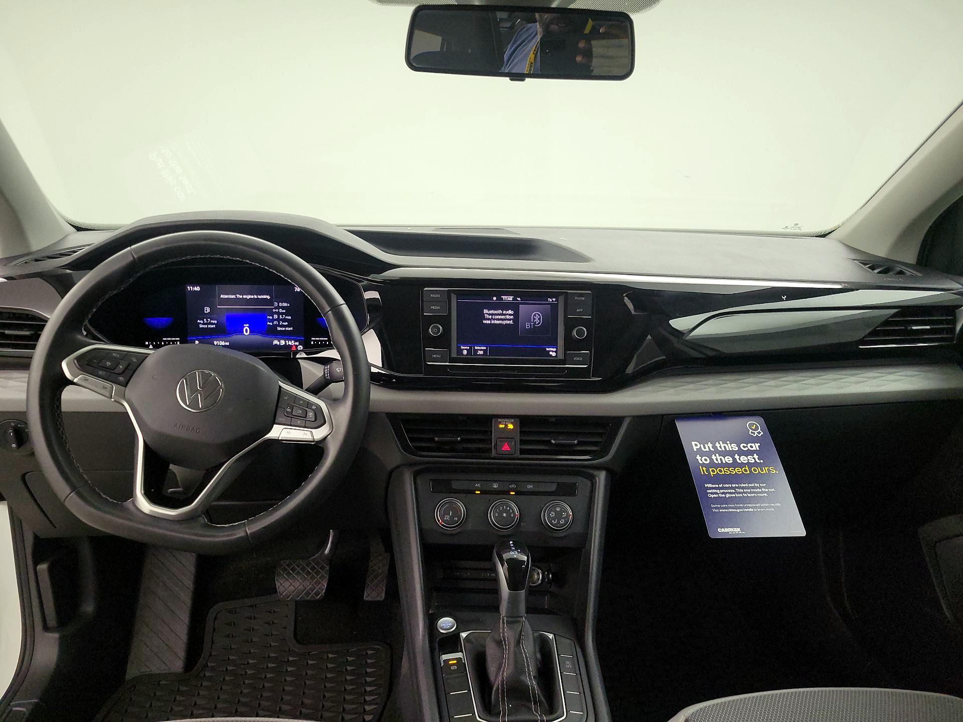 Thumbnail: 2022 Volkswagen Taos - 8