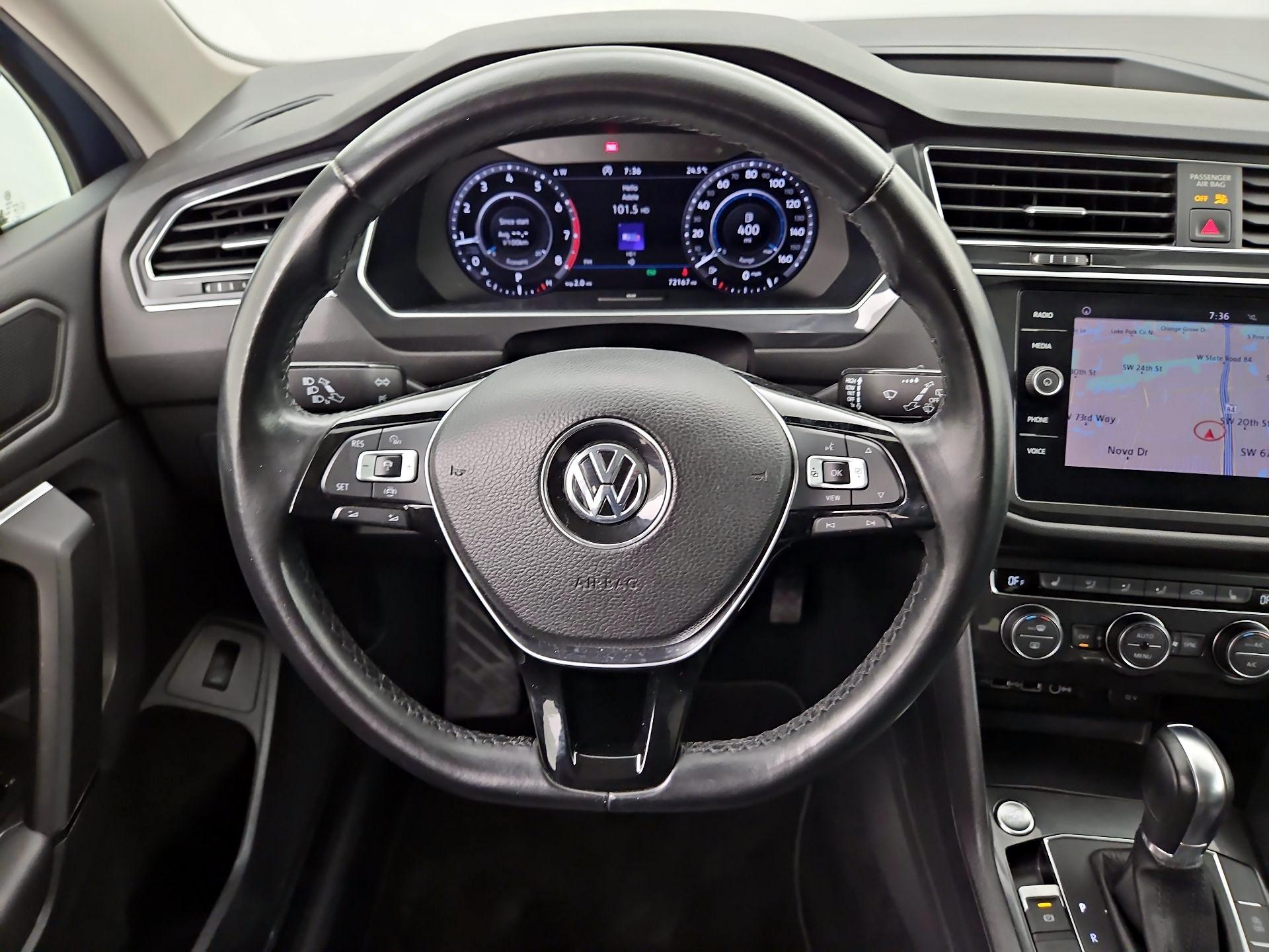 Thumbnail: 2019 Volkswagen Tiguan - 10