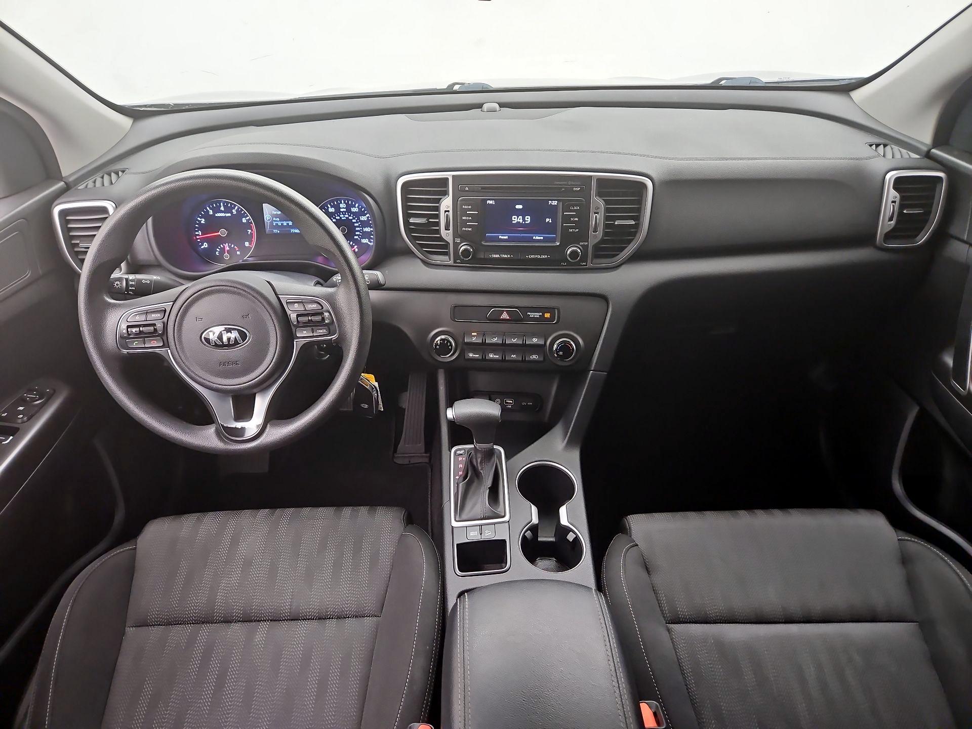 Thumbnail: 2017 Kia Sportage - 9