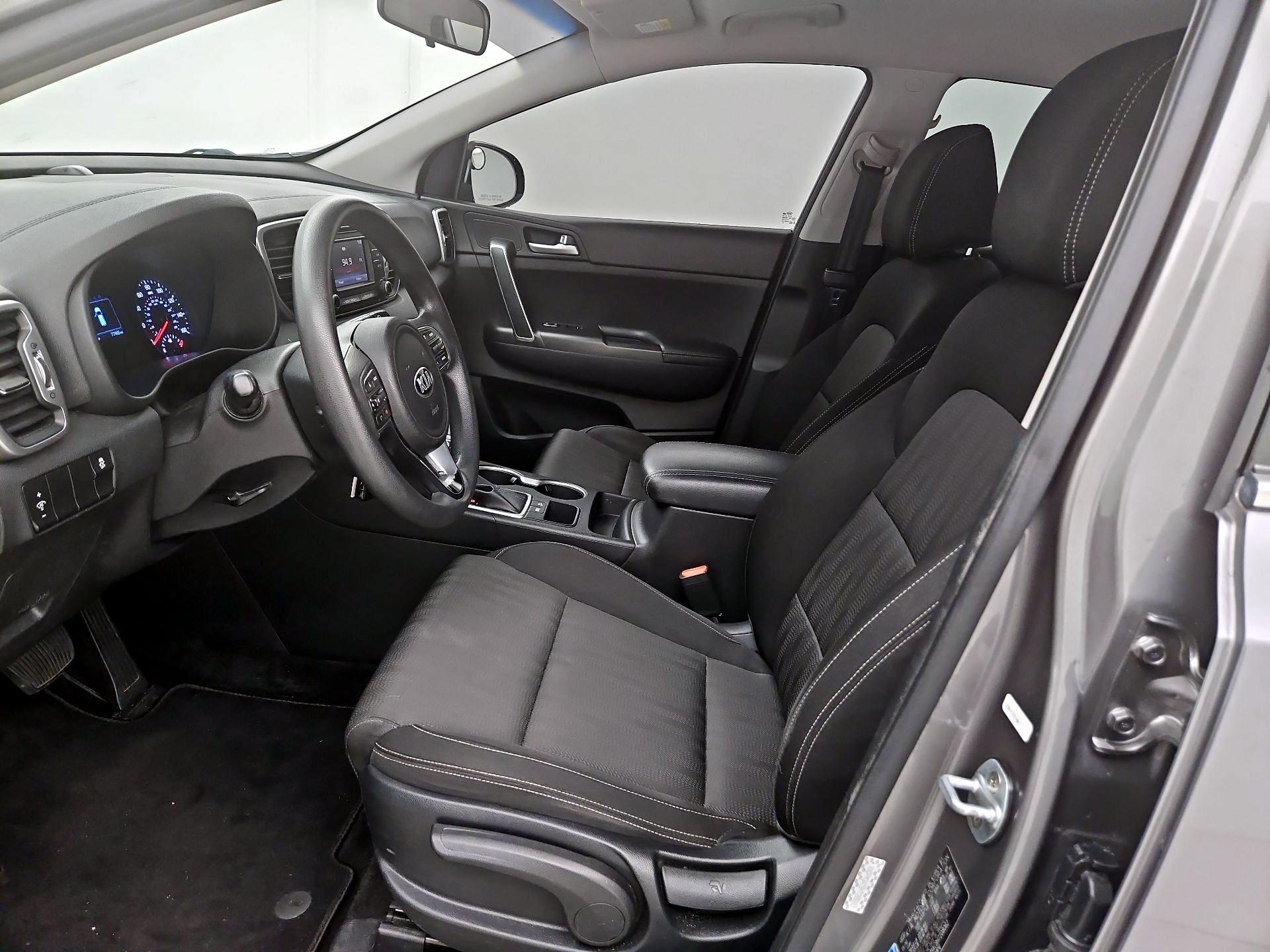 Thumbnail: 2017 Kia Sportage - 11