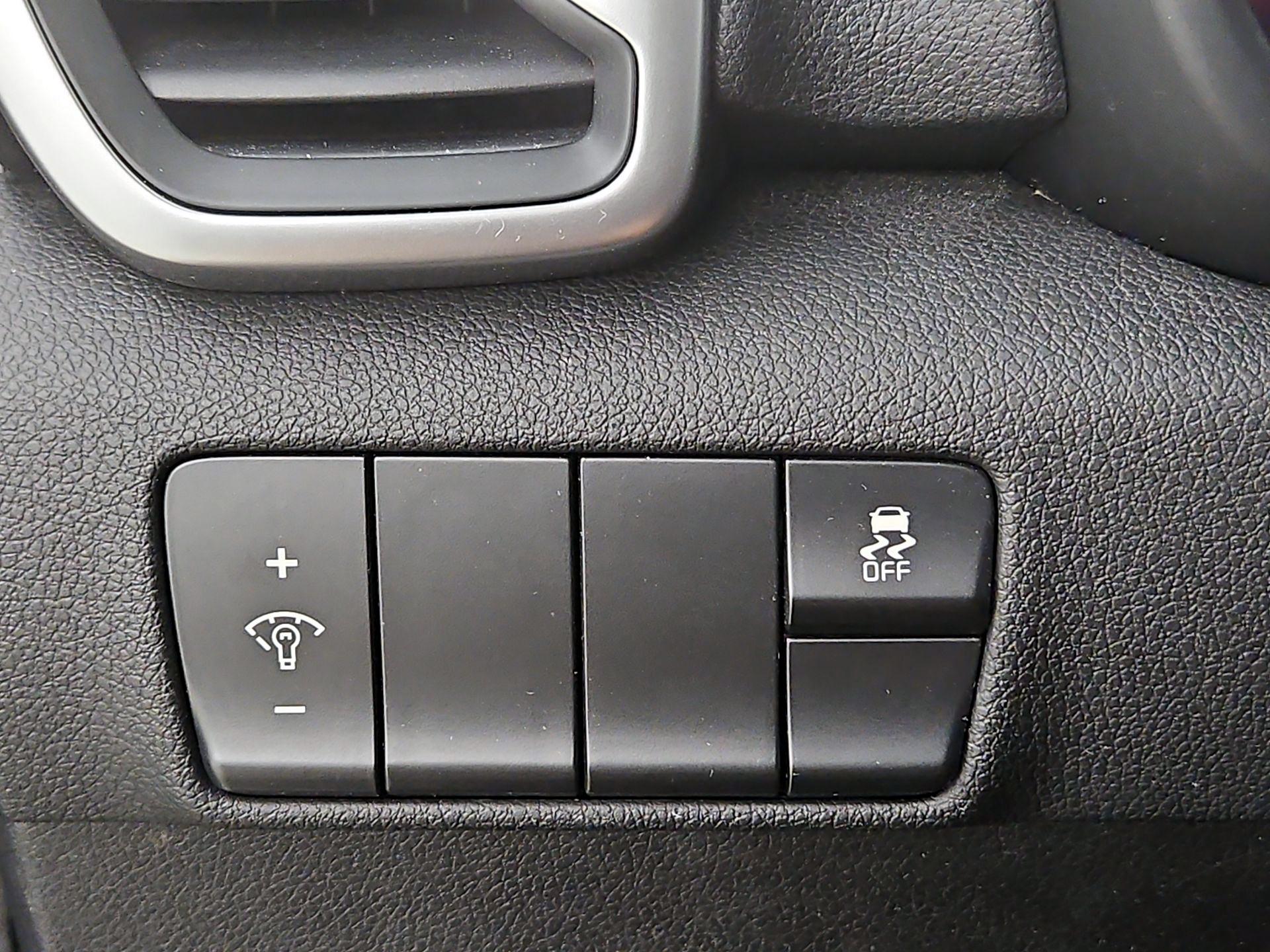 Thumbnail: 2017 Kia Sportage - 13