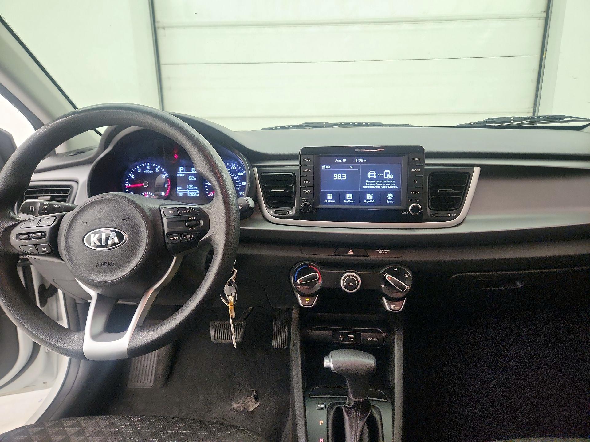 Thumbnail: 2019 Kia Rio - 9