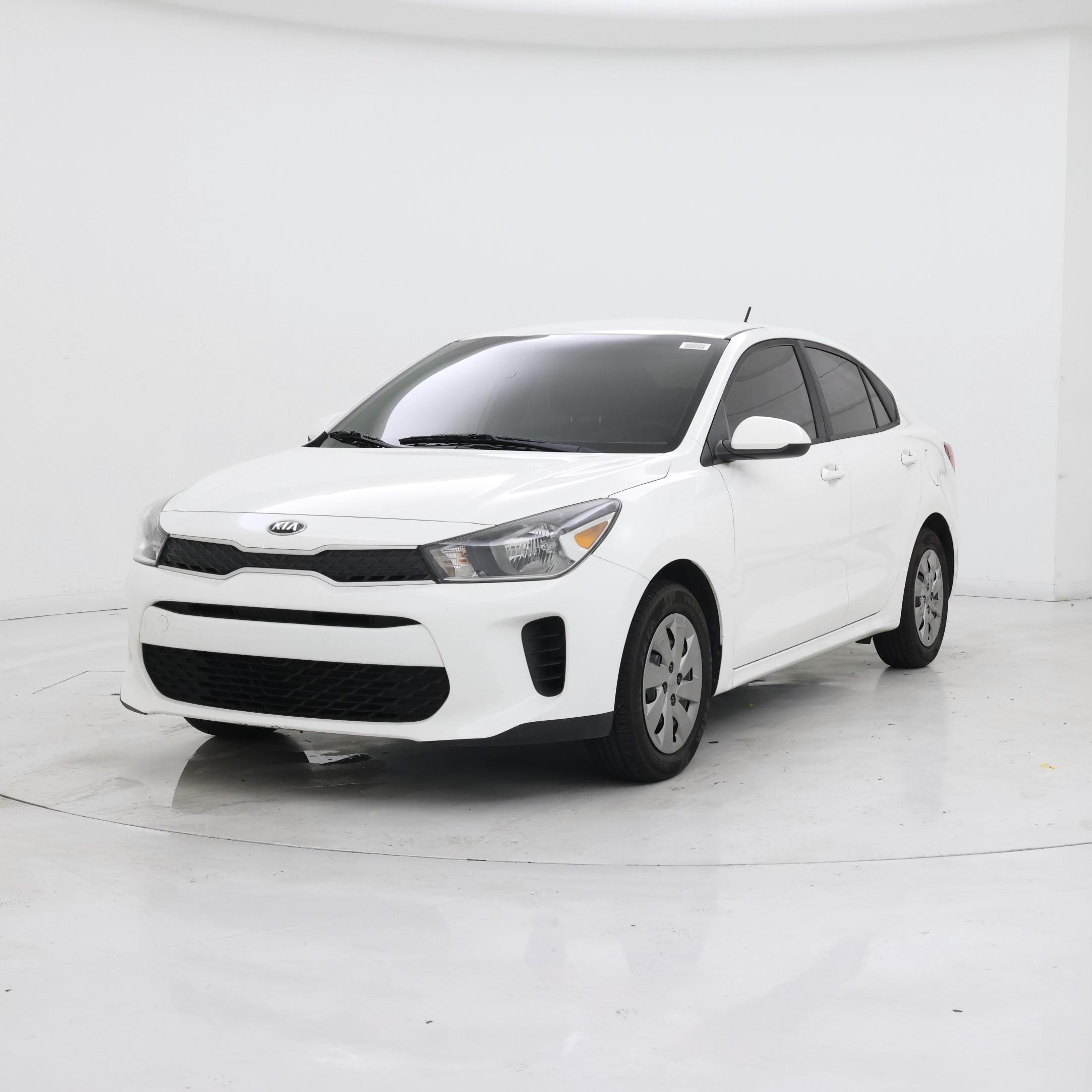 Thumbnail: 2019 Kia Rio - 4