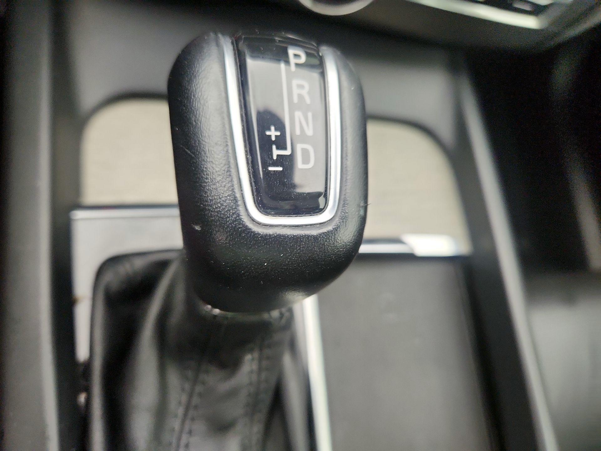 Thumbnail: 2021 Volvo XC60 - 18