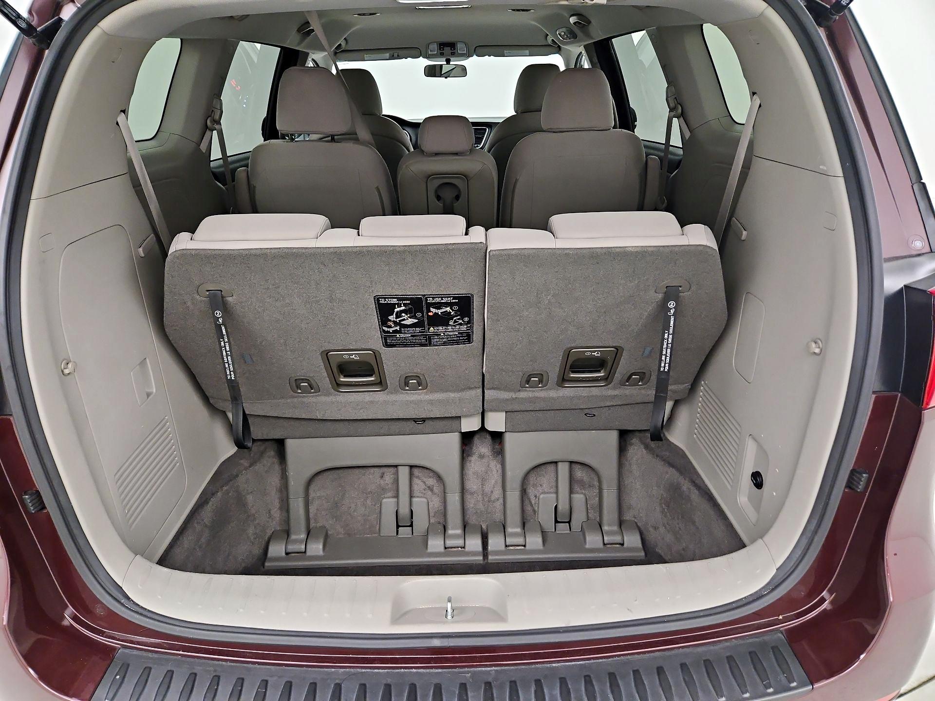 Thumbnail: 2018 Kia Sedona - 19