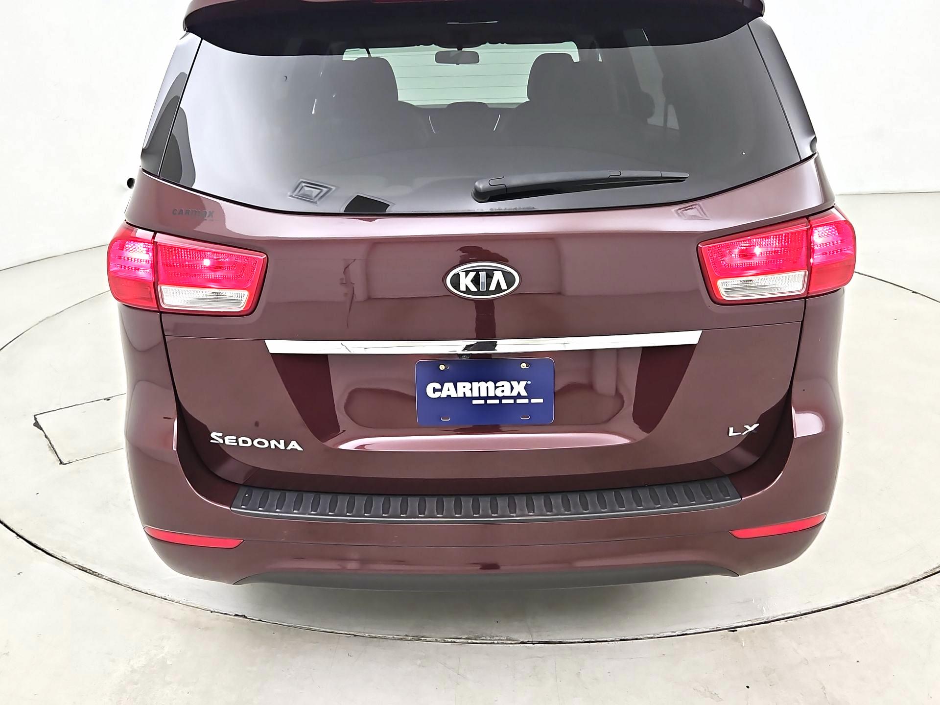 Thumbnail: 2018 Kia Sedona - 6