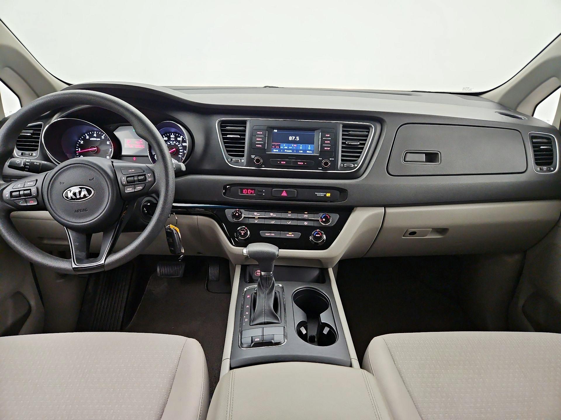 Thumbnail: 2018 Kia Sedona - 8