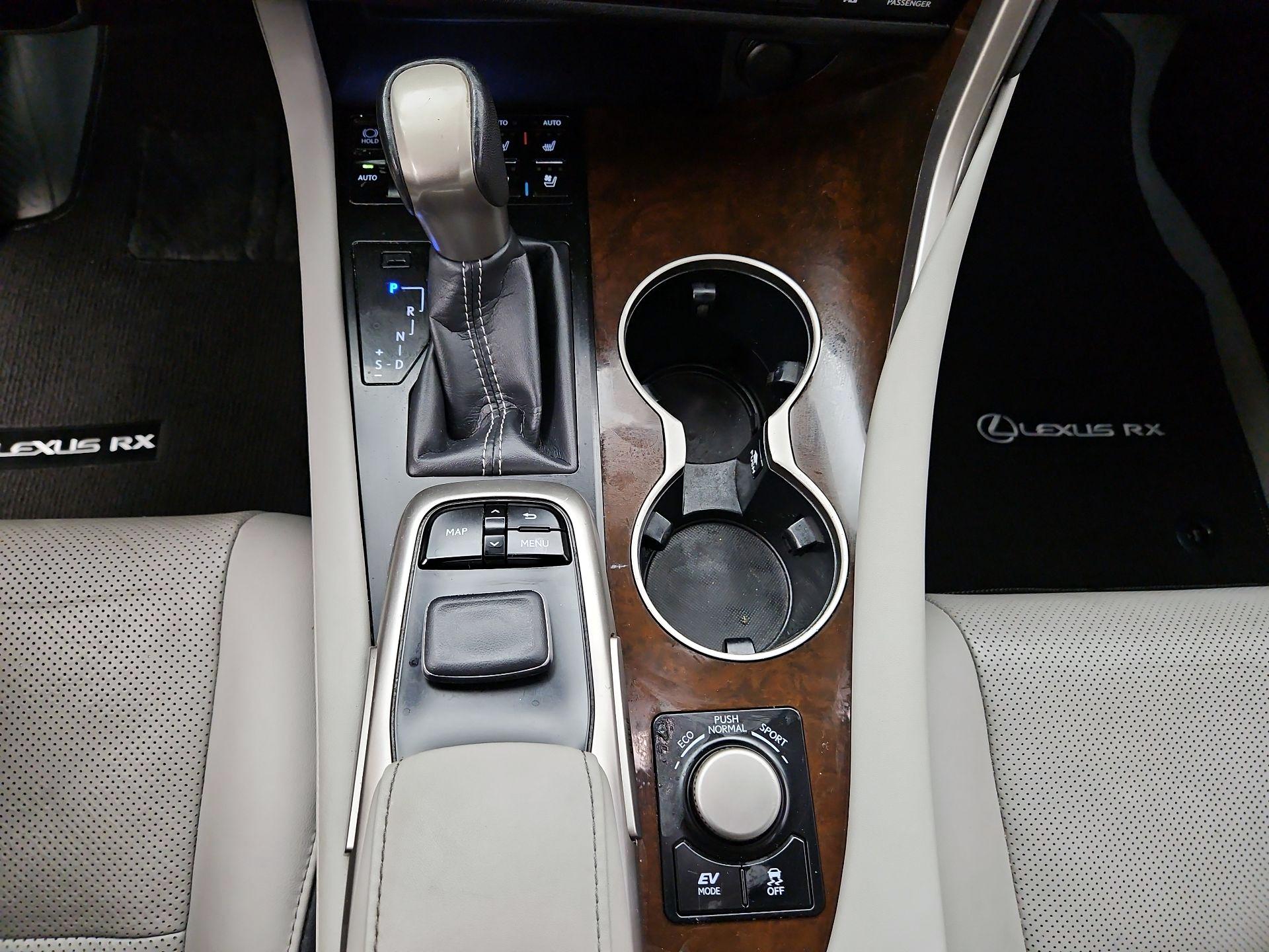 Thumbnail: 2019 Lexus RX - 18