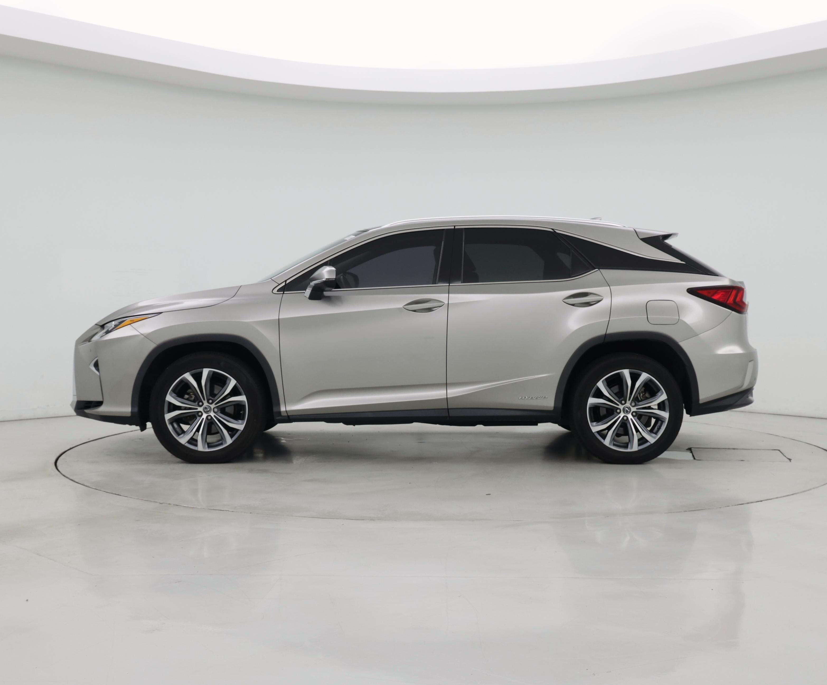 Thumbnail: 2019 Lexus RX - 3