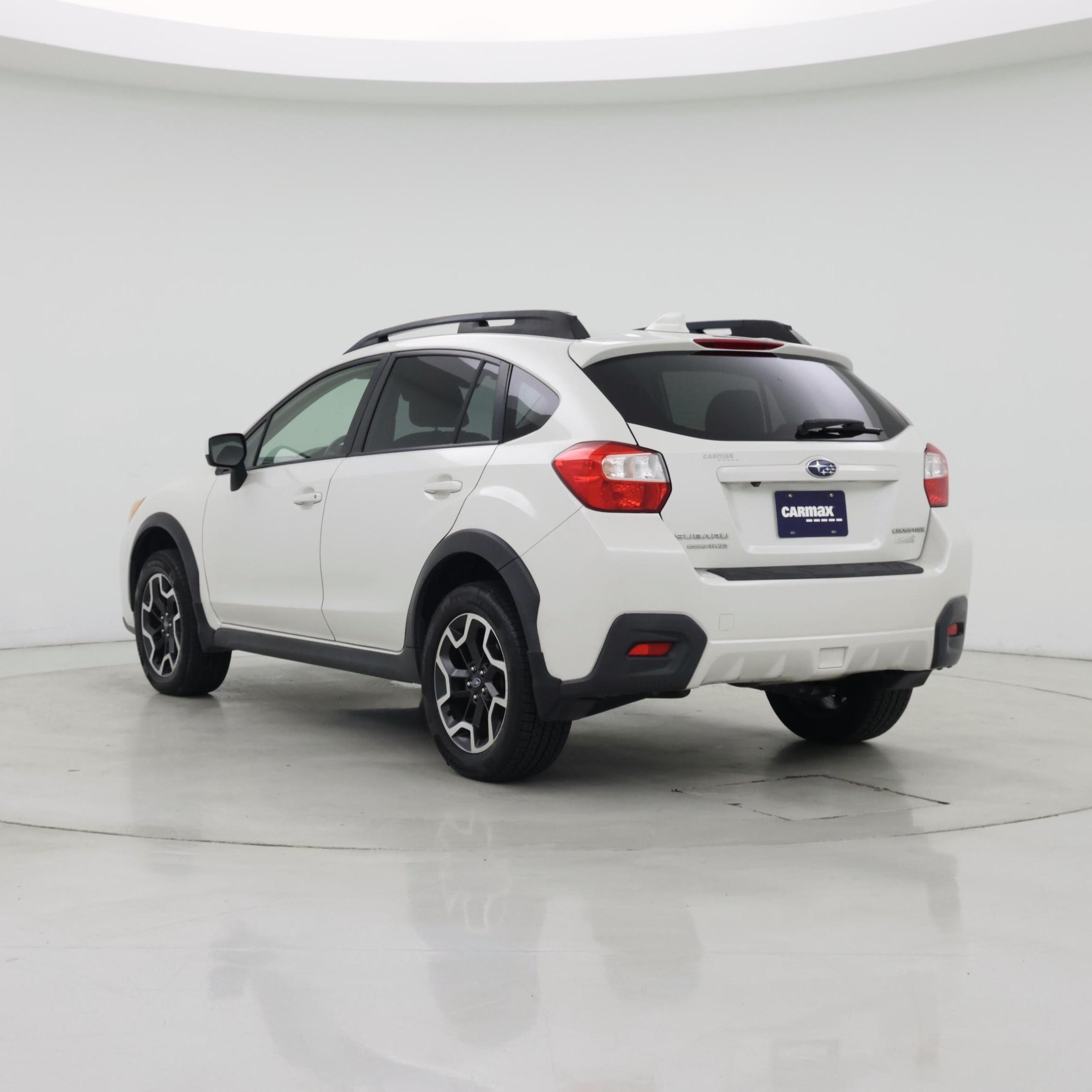Thumbnail: 2017 Subaru Crosstrek - 2