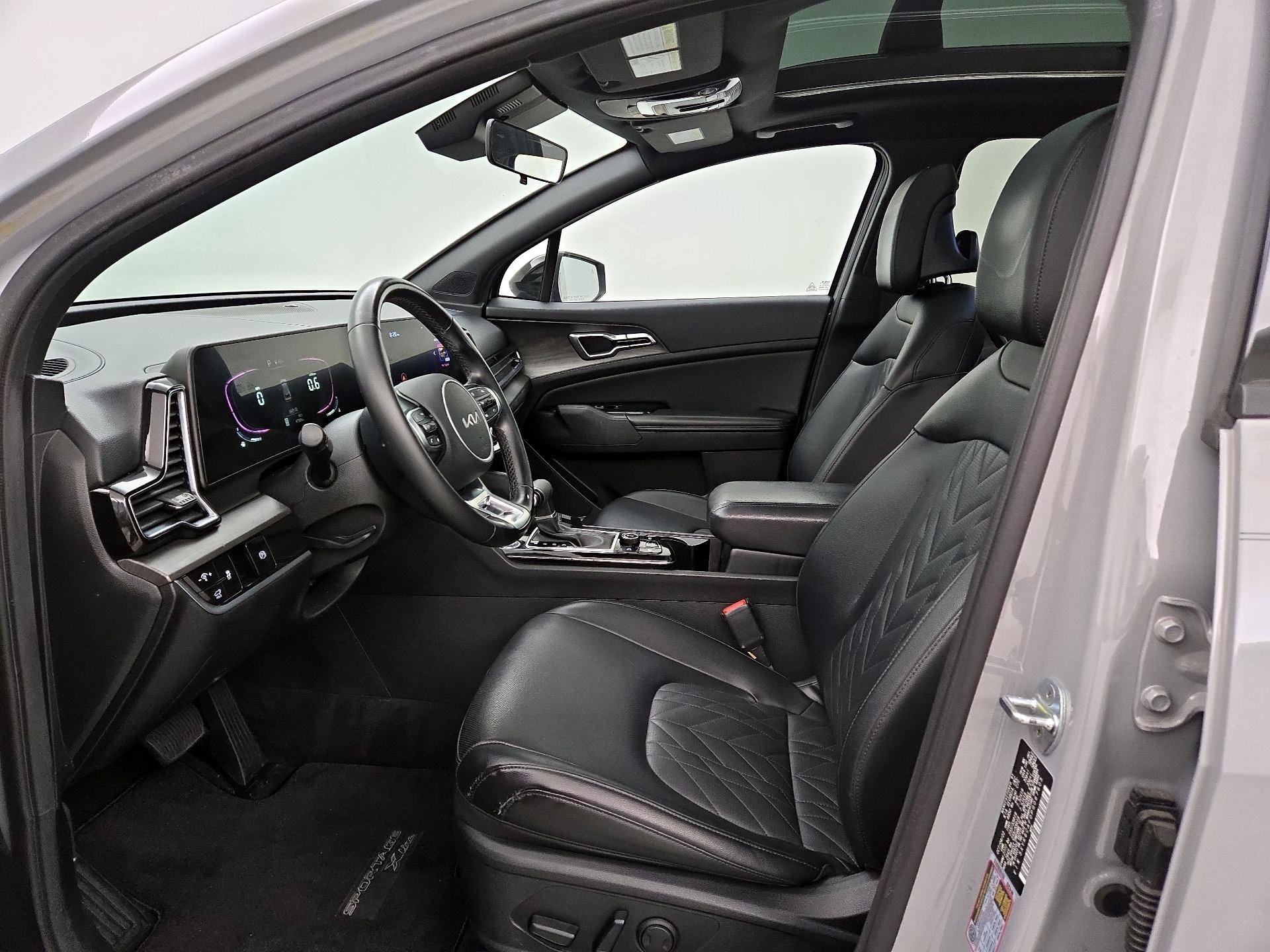 Thumbnail: 2023 Kia Sportage - 11